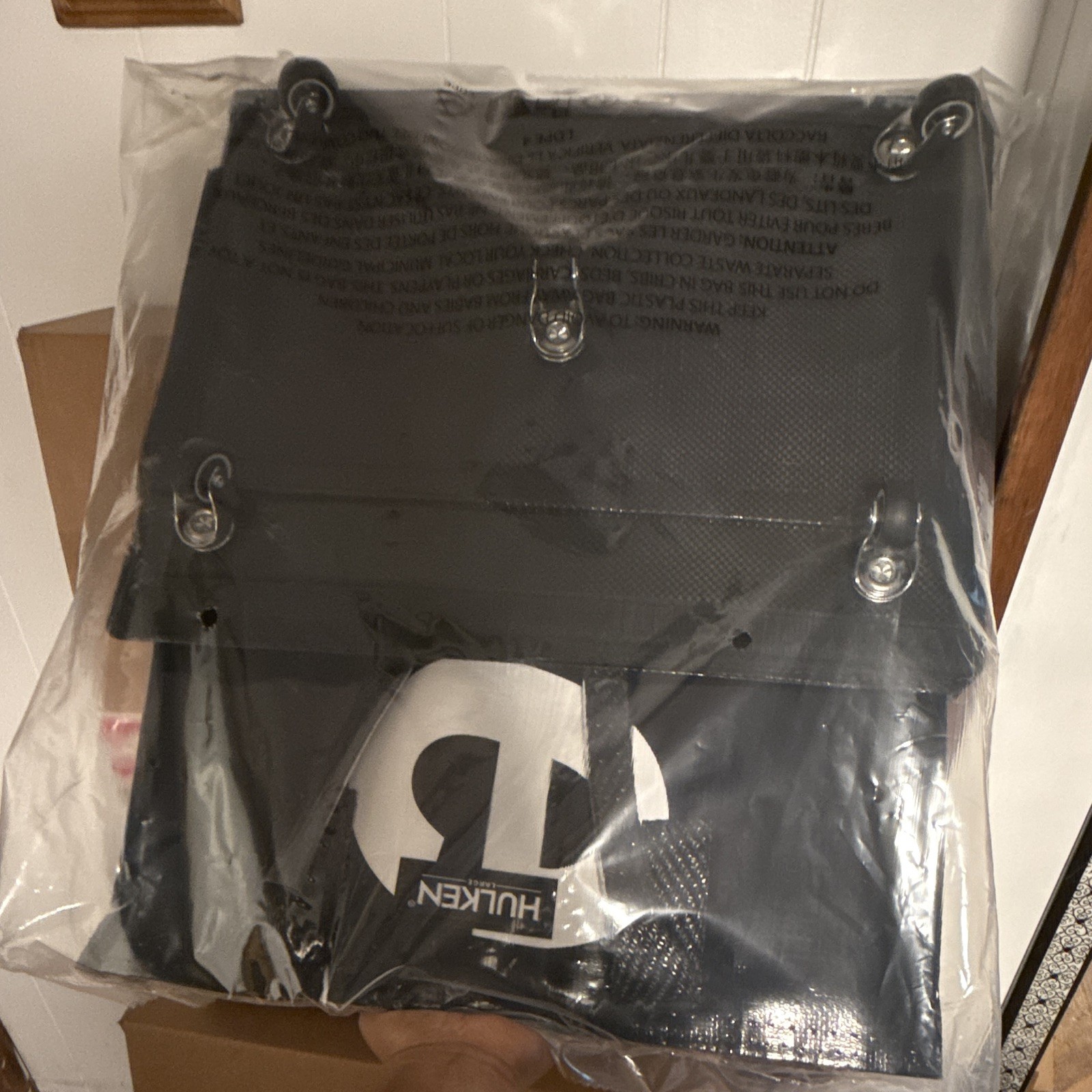 SUPREME HULKEN Large Reusable Shopping Bag w/ Wheels, Black/White Supreme Logo