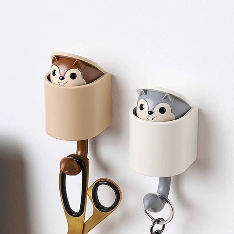 1 pc Adhesive Cartoon Cat Hooks – No-Drill Wall Hangers for Keys, Towels & Bags