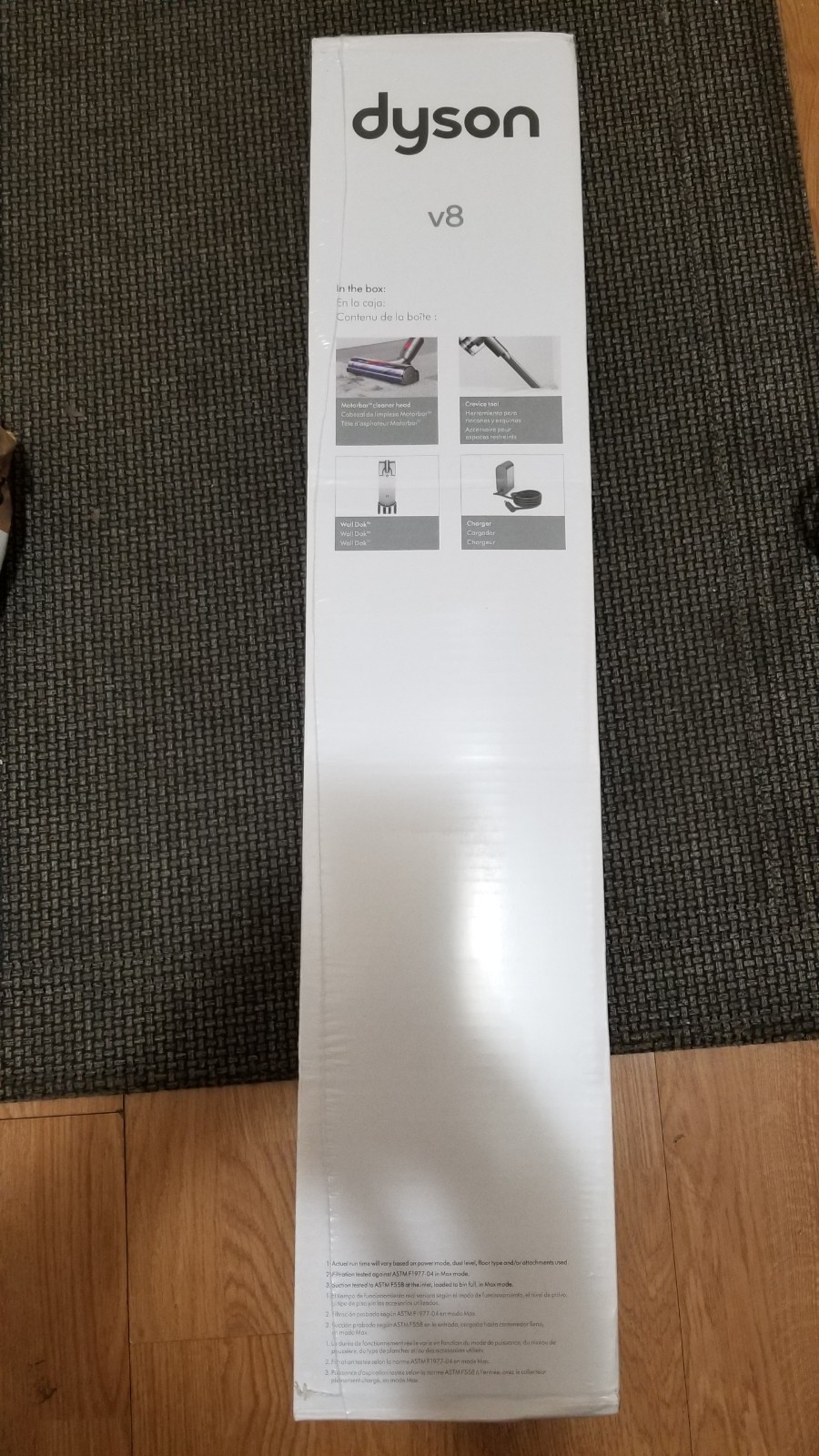 Authentic Dyson V8 Cordless Stick Vacuum Cleaner (SV25) 626423-01 – New sealed