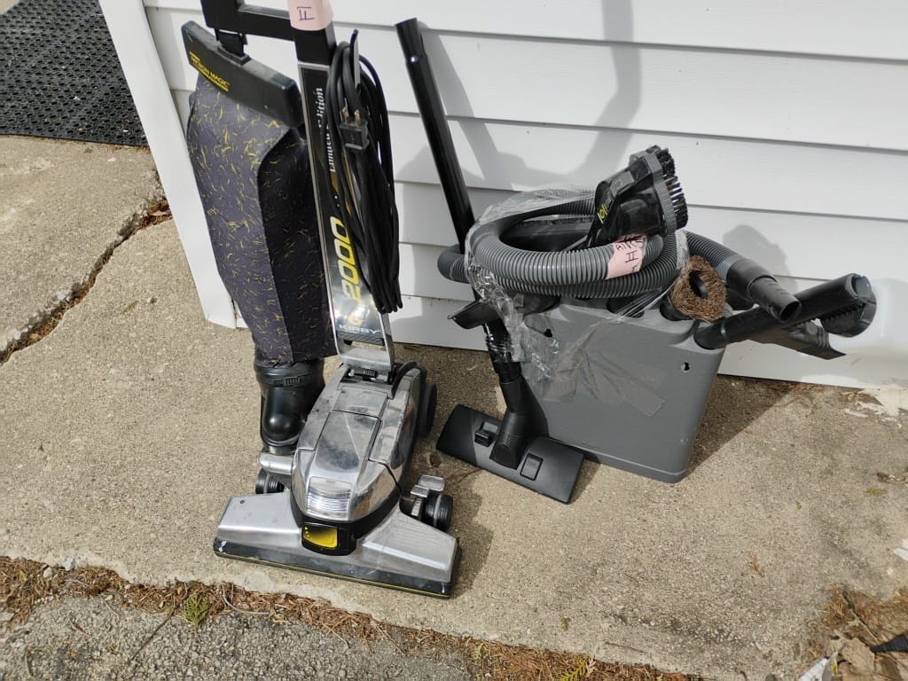 Kirby G 2000 Limited Edition G6D Upright Vacuum + Hose & Accessories