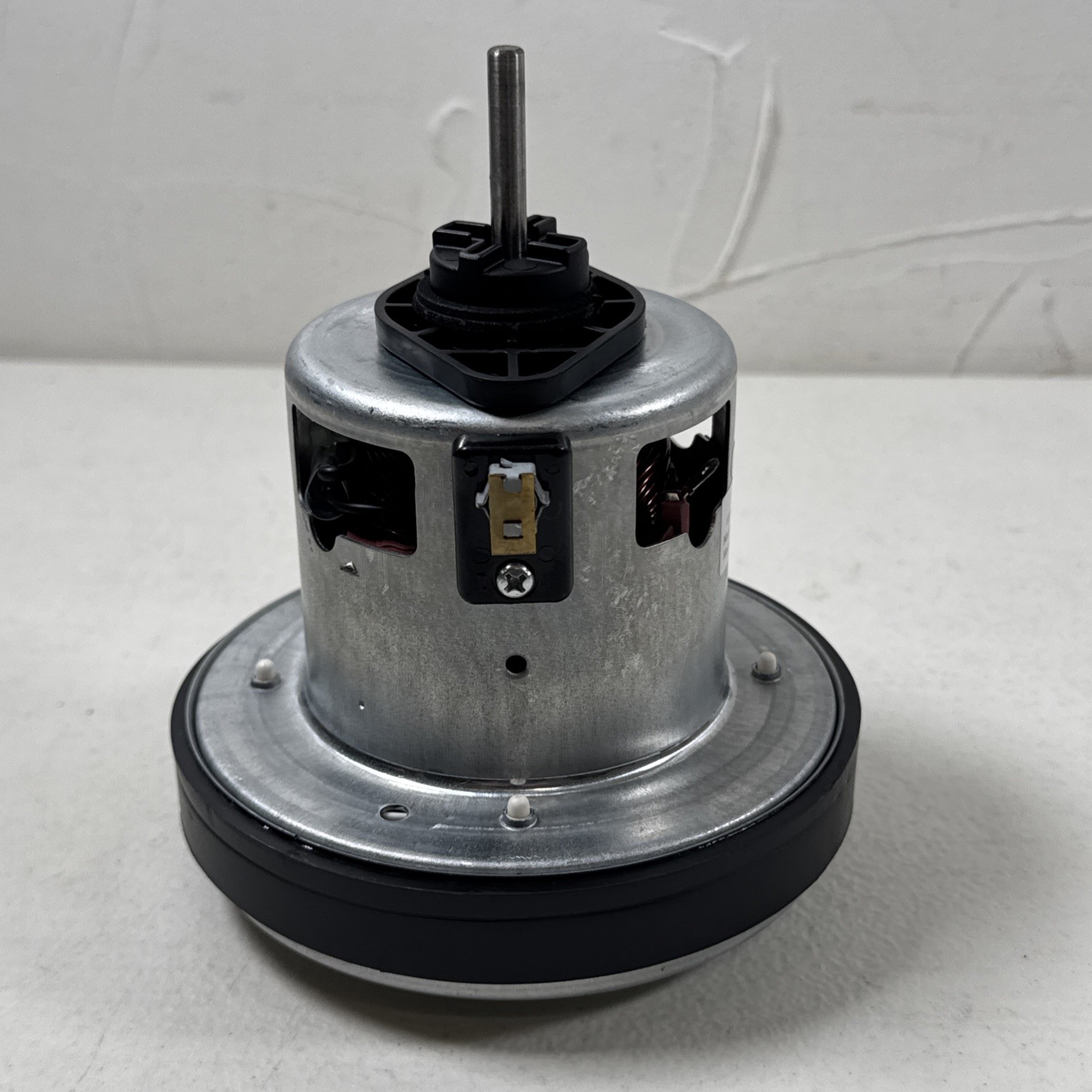 Hoover UH71300 WindTunnel Cord Rewind Pro Upright Vacuum – Motor Only