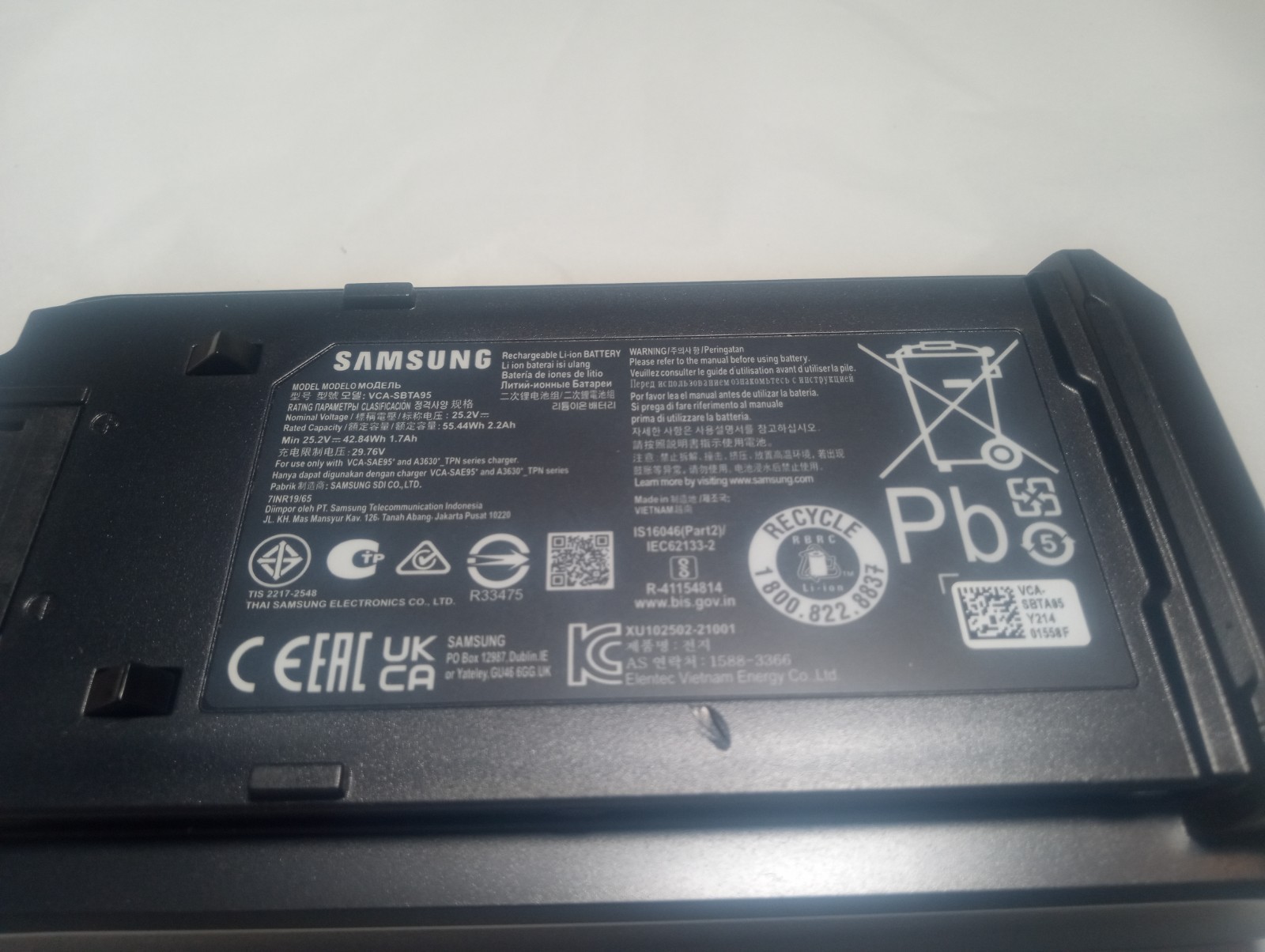 SAMSUNG Battery Replacement – VCA-SBTA95. (see the picture for details)