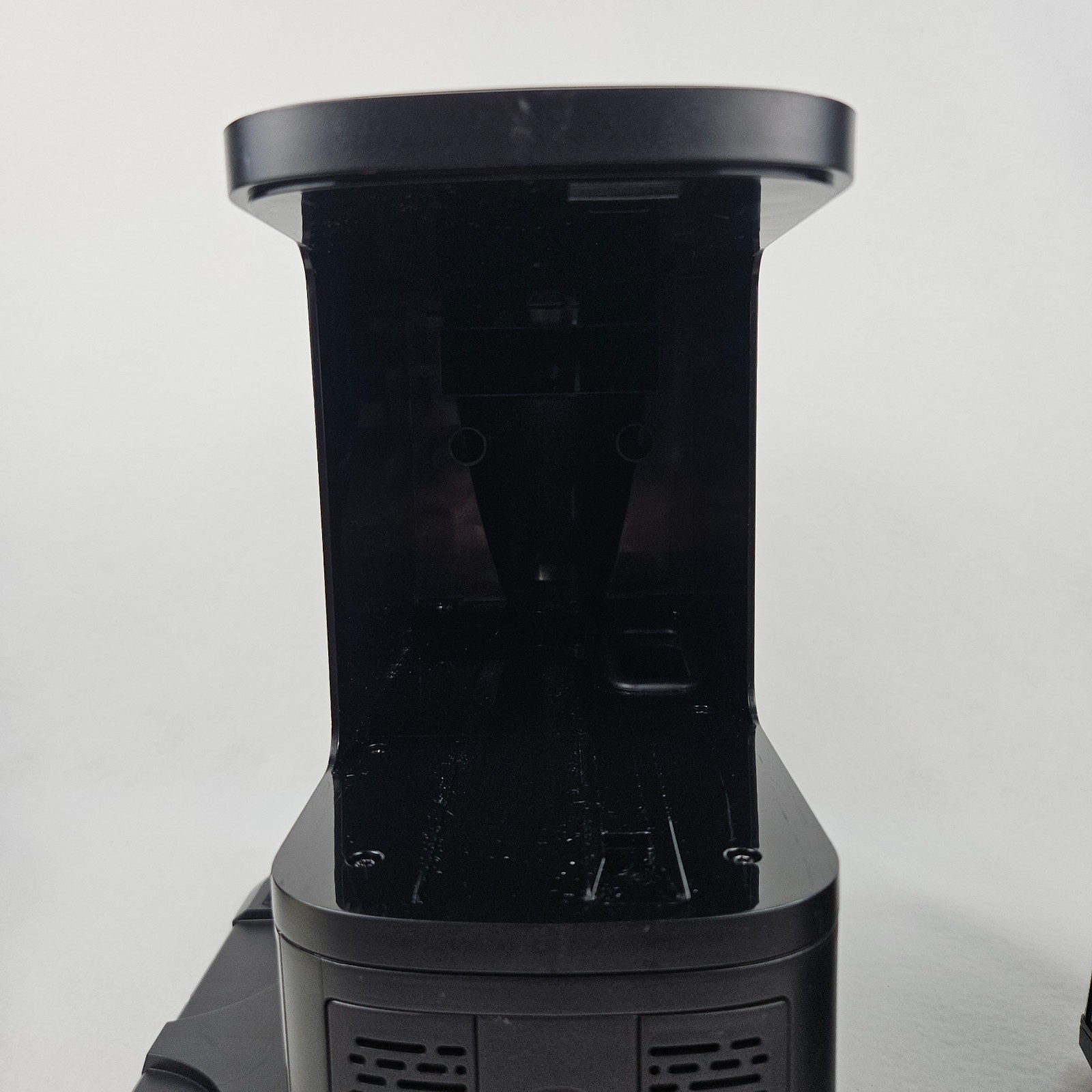 Shark Matrix Plus Vacuum Self-Emptying Robot Home Mapping Hepa Black UR2360EEUS