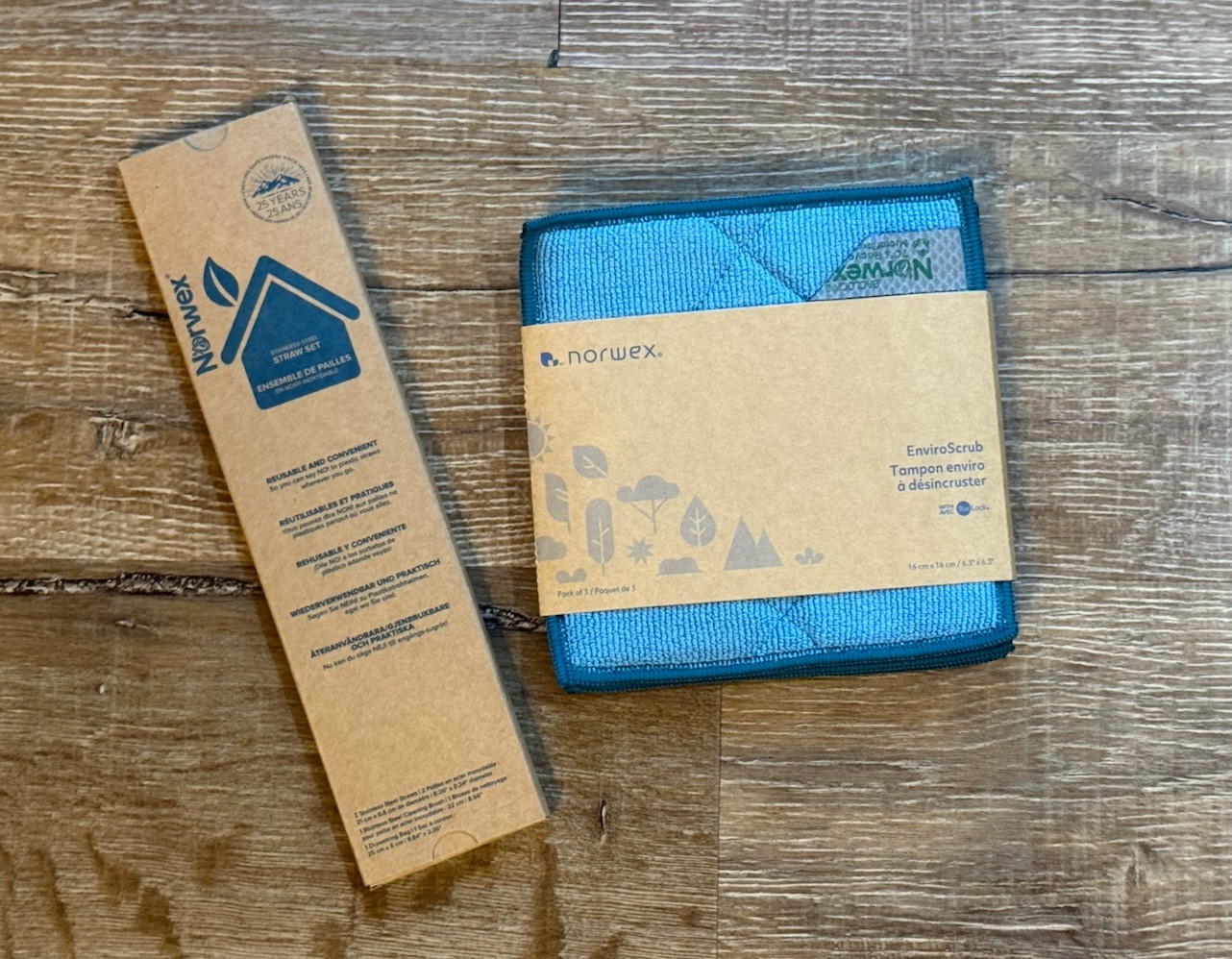 NEW! Norwex Enviro Scrub Cloths, Set Of 3, Teal+ Stainless Steel Straw Set