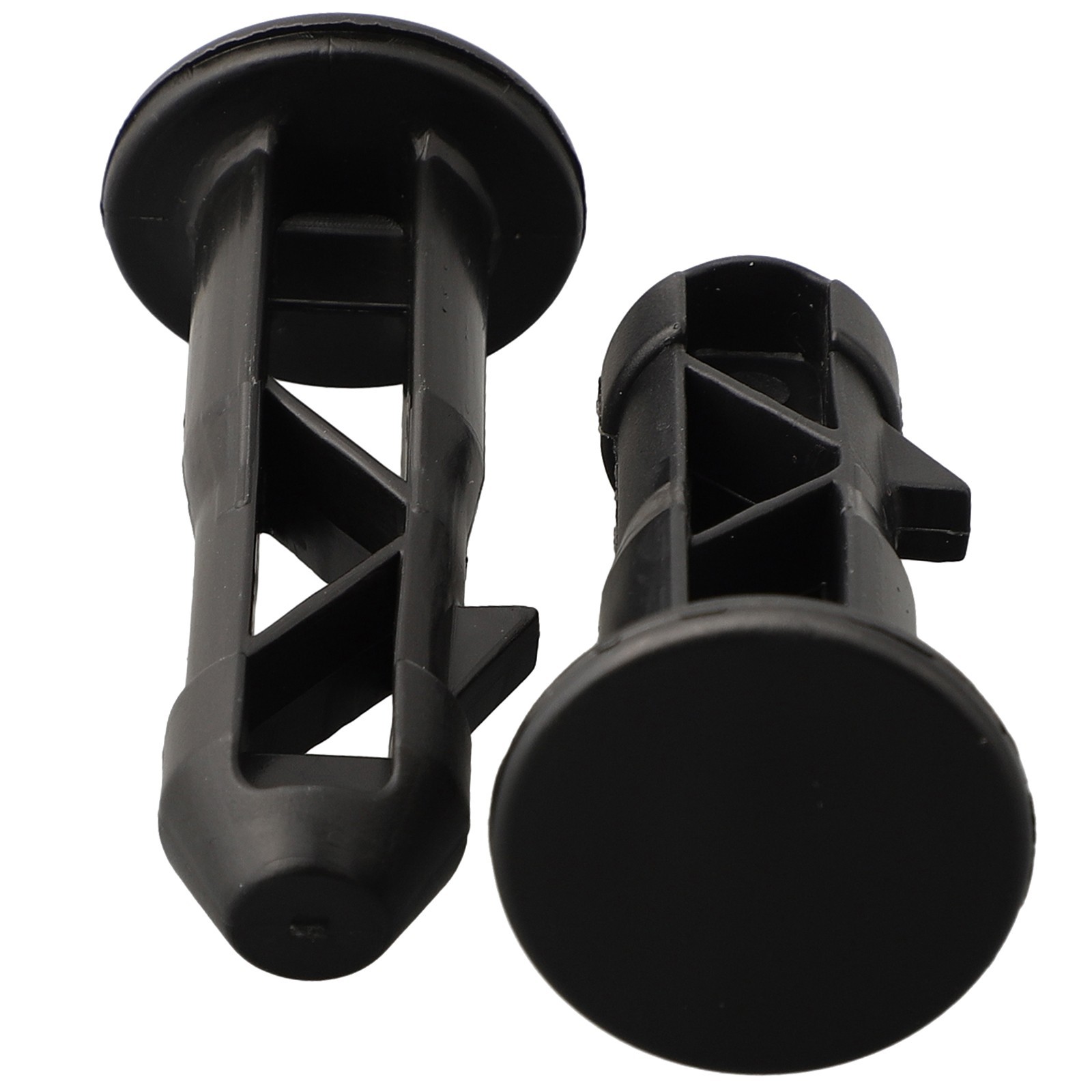 Robust Black Plastic Hinge Pins for Wheelie Bin Lid 67mm for 240L Household Use