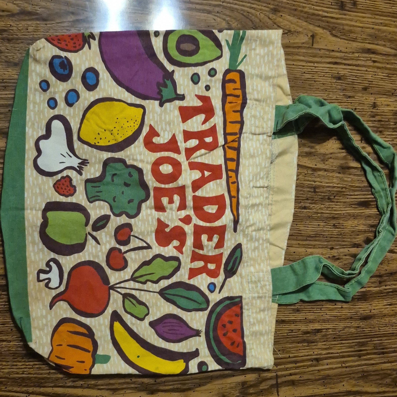 Trader Joe’s Foldable Reusable Shopping Bag Multicolor All-Over Produce Pattern