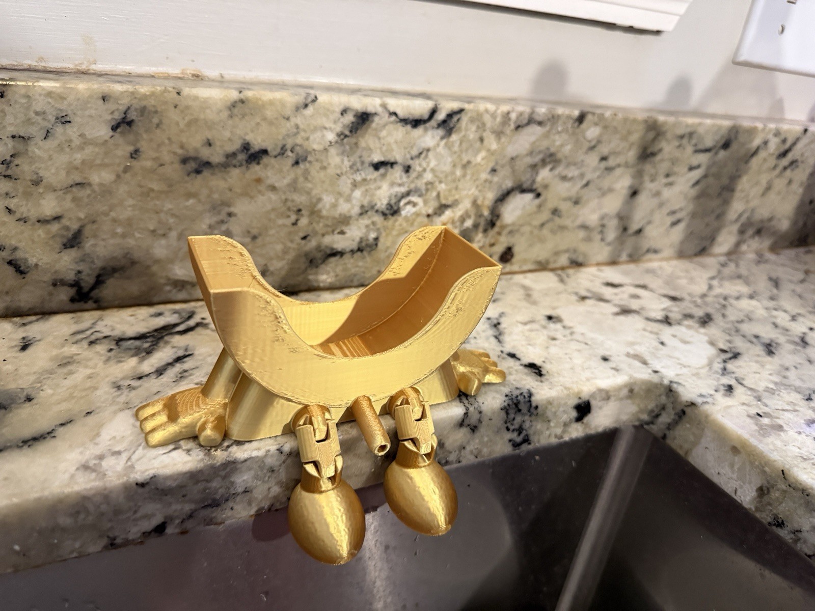 Articulating Scrub Daddy Holder | 3D-Printed Sink Accessory | Fun Kitchen Decor