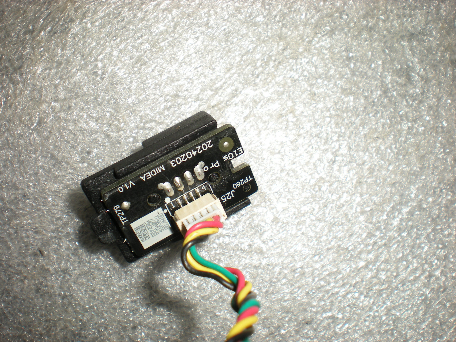 Genuine Eureka E20 Plus Robot Vacuum NERE20PLUSBK Dust Bin Tank Connector Plug