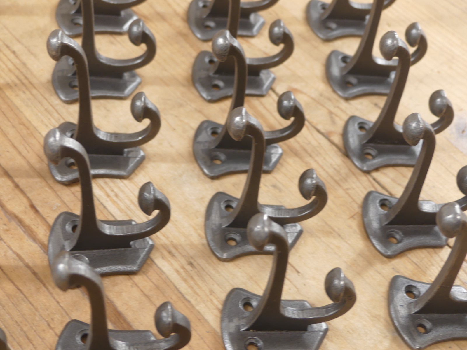 20 PCS Cast Iron Vintage Style Coat Hooks Hat Hook Rack Hall Tree Forged Silver