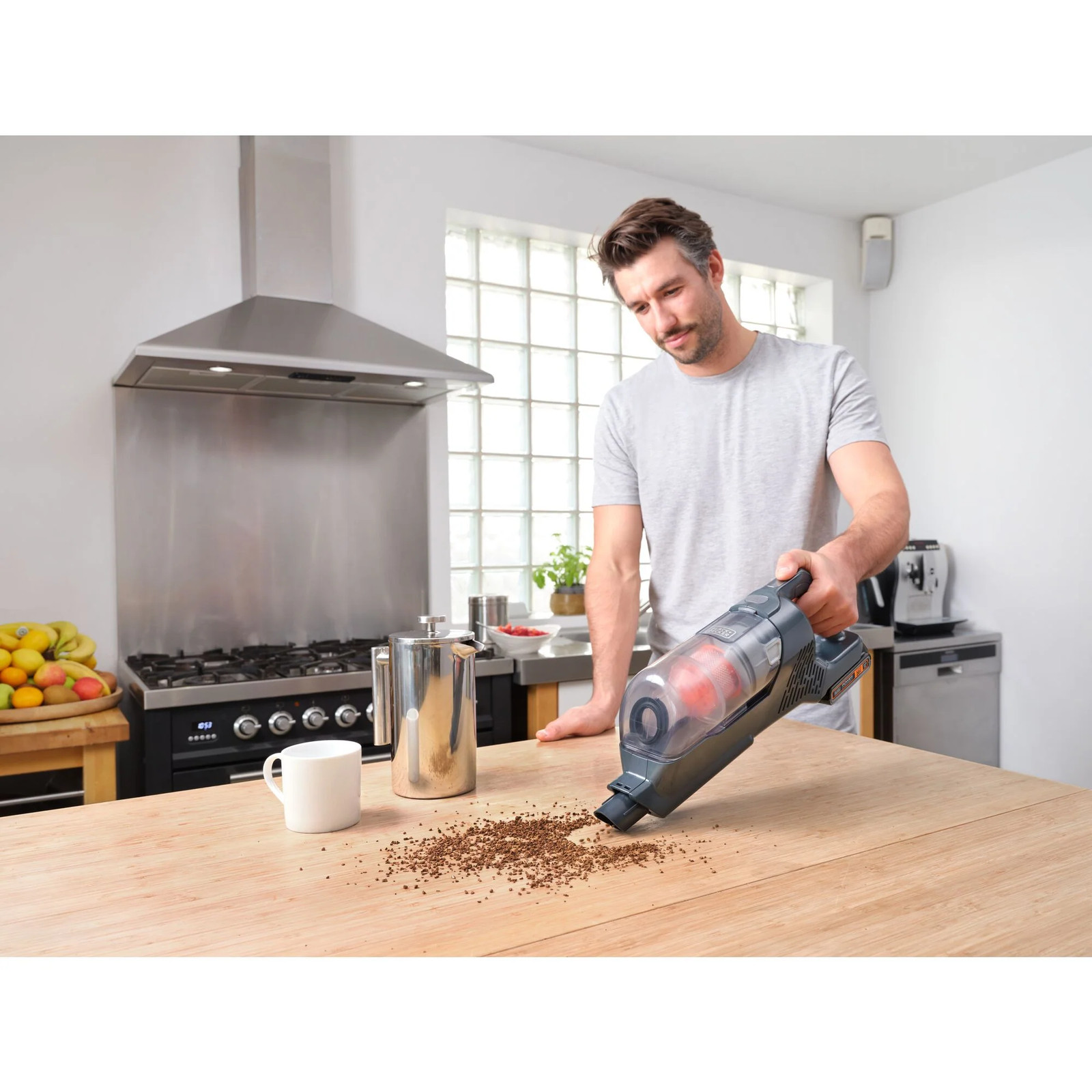 BLACK+DECKER 20V MAX* Cordless Stick Vacuum with LED Floor Lights – BHFEA18D1
