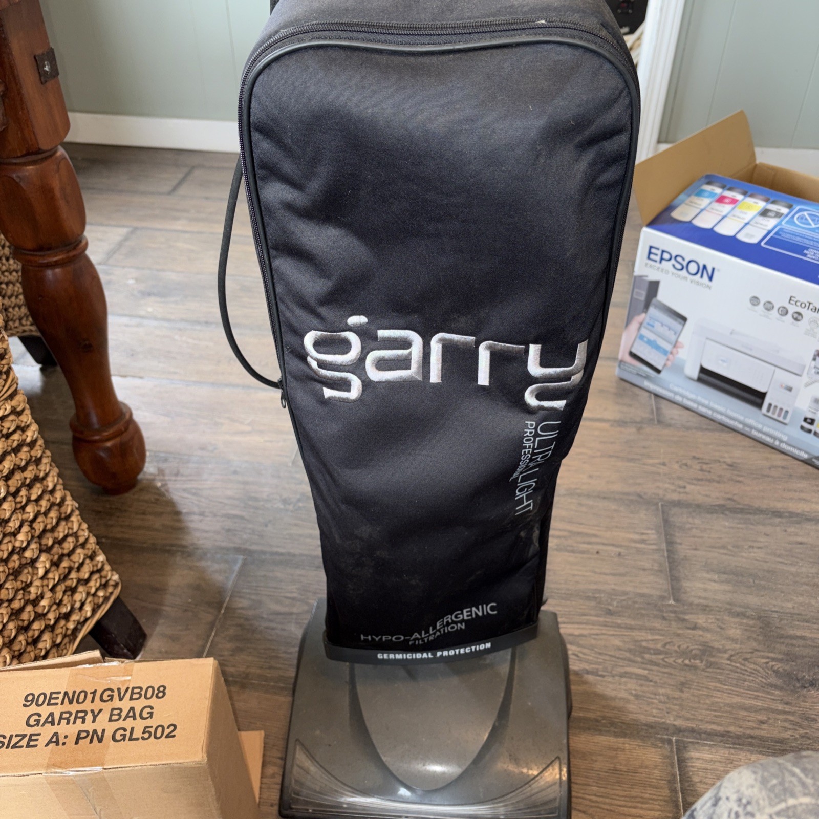 Garry Ultra Light GL100 Proffessional Gray Black Upright Vacuum Cleaner W Bags
