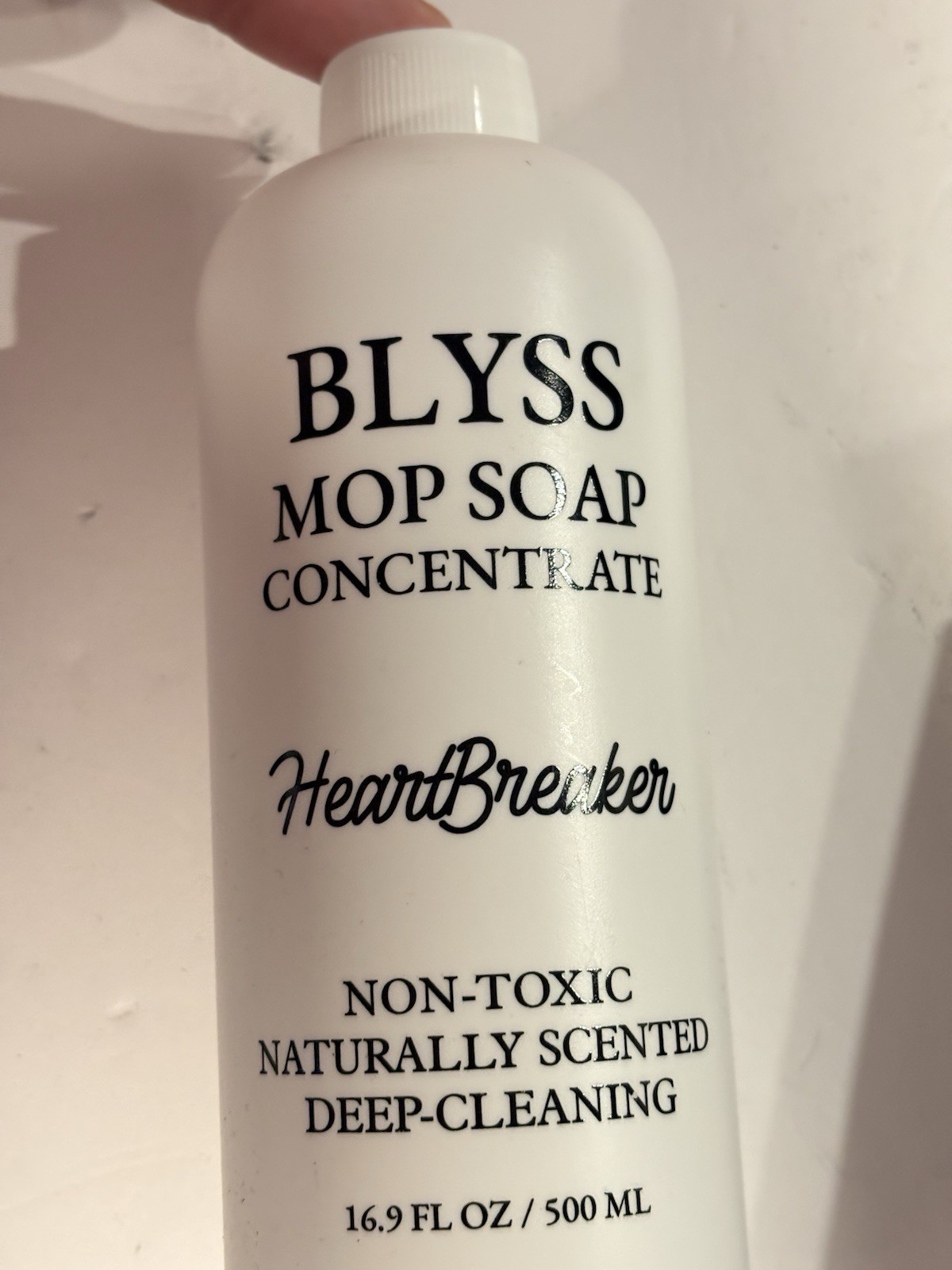 BLYSS Mop Soap Concentrate 16.9oz Non-Toxic Floor Cleaner Vanilla Amber Floral