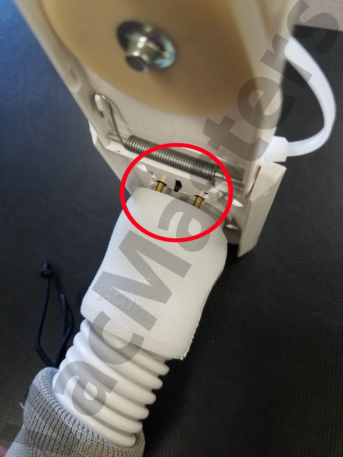 Vacuflo central vacuum “automatic” inlet valve, WHITE ALMOND or IVORY QTY 1