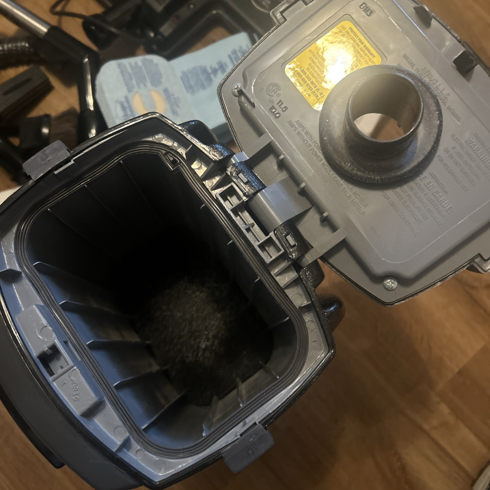 Electrolux Aerus Lux Classic C151H Canister Vacuum w/ Rug/Floor Attachment Bags