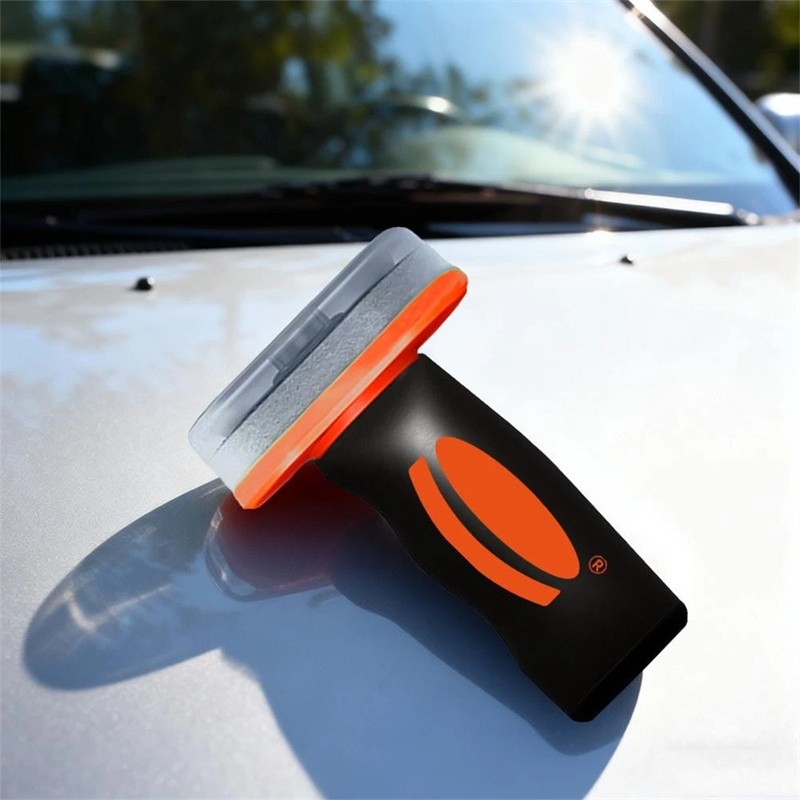 Automotive Oil Film Cleaner Car Windshield Oil Film Remover w/ Brush Head