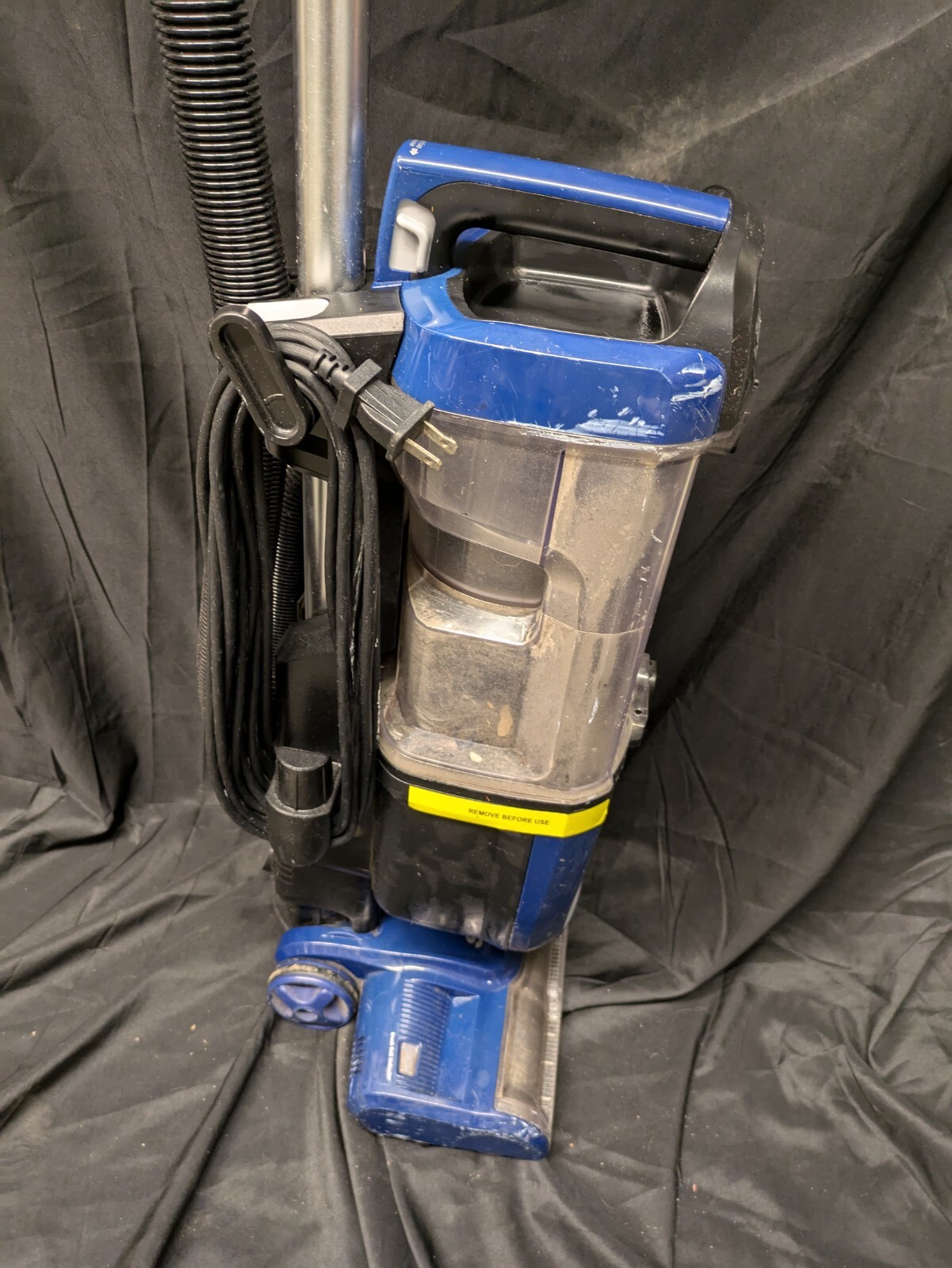 SHARK Navigator NV151 12 Bagless Upright Corded Vacuum Cleaner, Blue EXC!