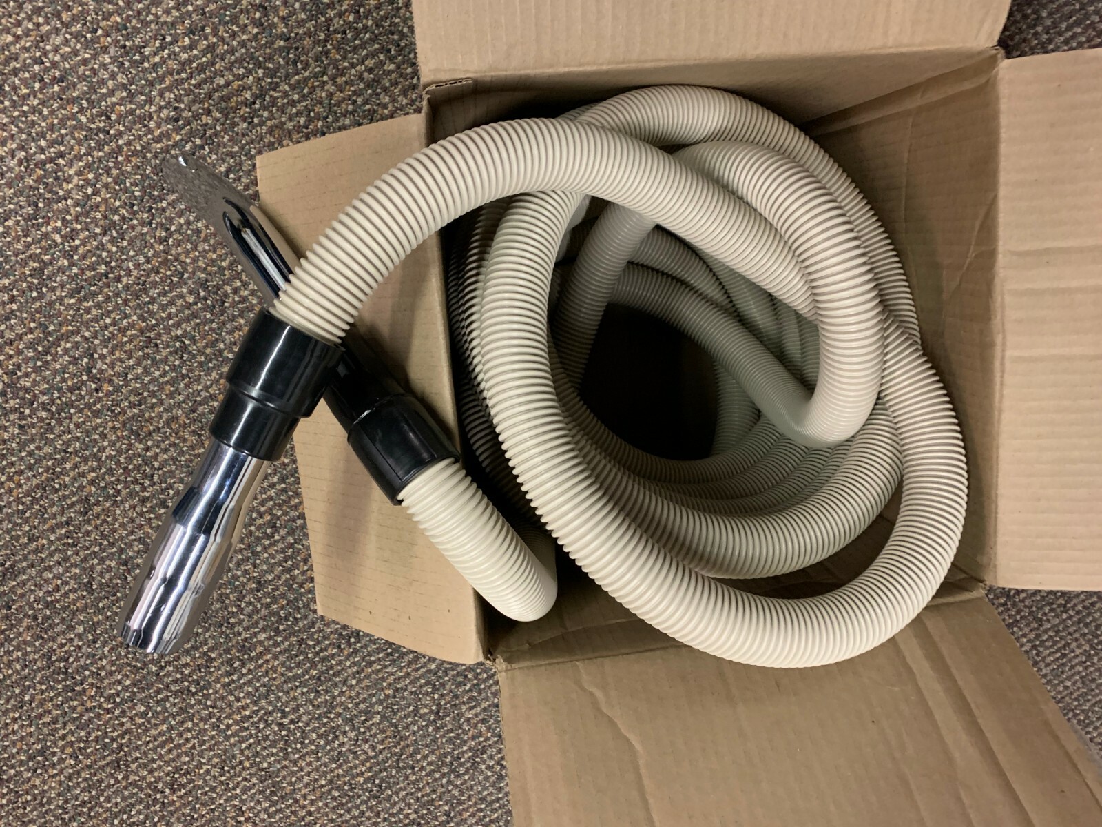 Built in Central Vacuum Universal Hose Nutone Beam 372 CH115 crushproof hose