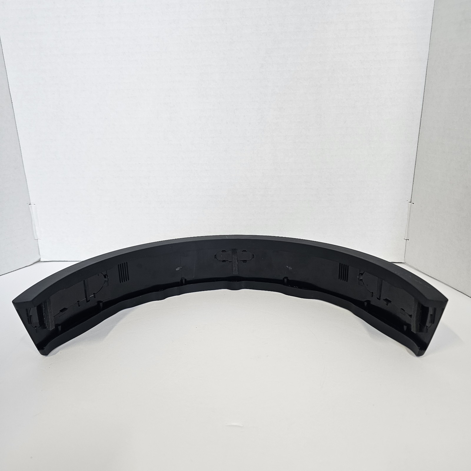 Shark Matrix Plus AV26101EUS Front Bumper Cover Assembly REPLACEMENT PART