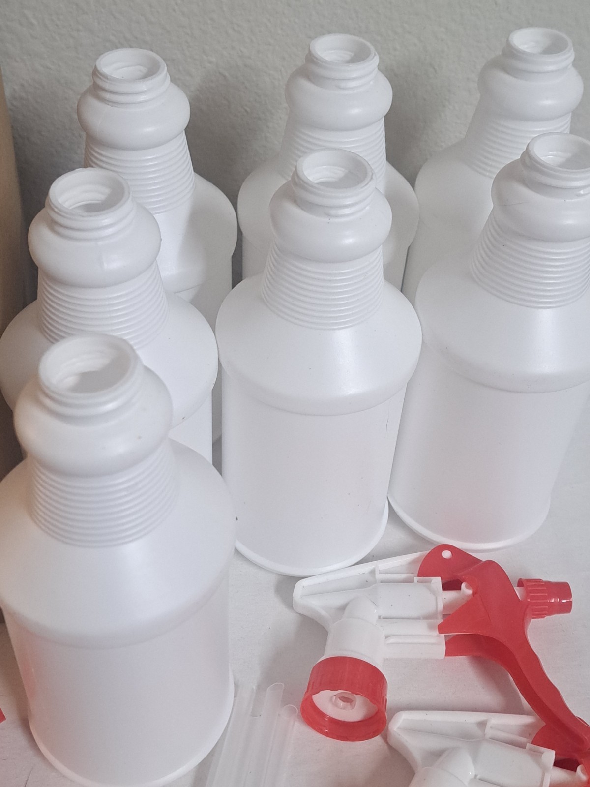 7 Pack 16oz Spray Bottles Empty Plastic Cleaner Bottles Red White Set