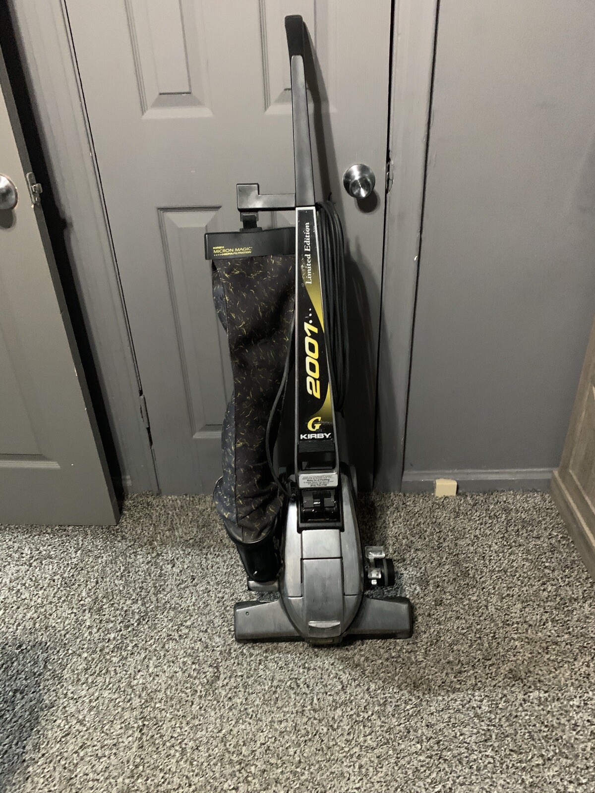 KIRBY G2001 G6D Micron Magic Hepa Upright Vacuum Limited Edition