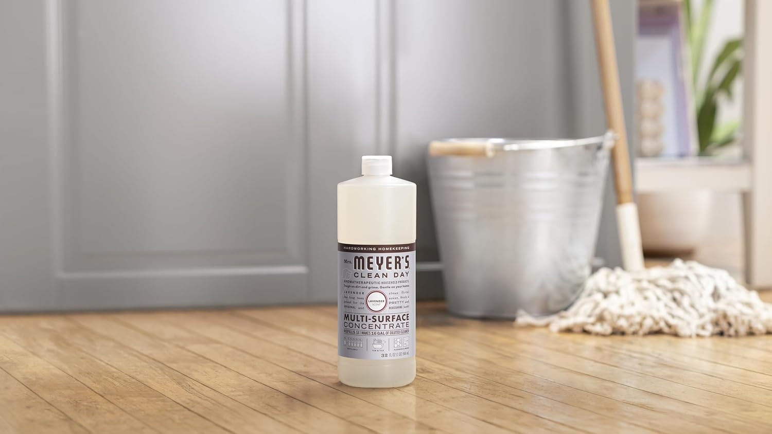 MRS. MEYER’S CLEAN DAY Multi-Surface Cleaner Concentrate, Use to Clean Floors, T