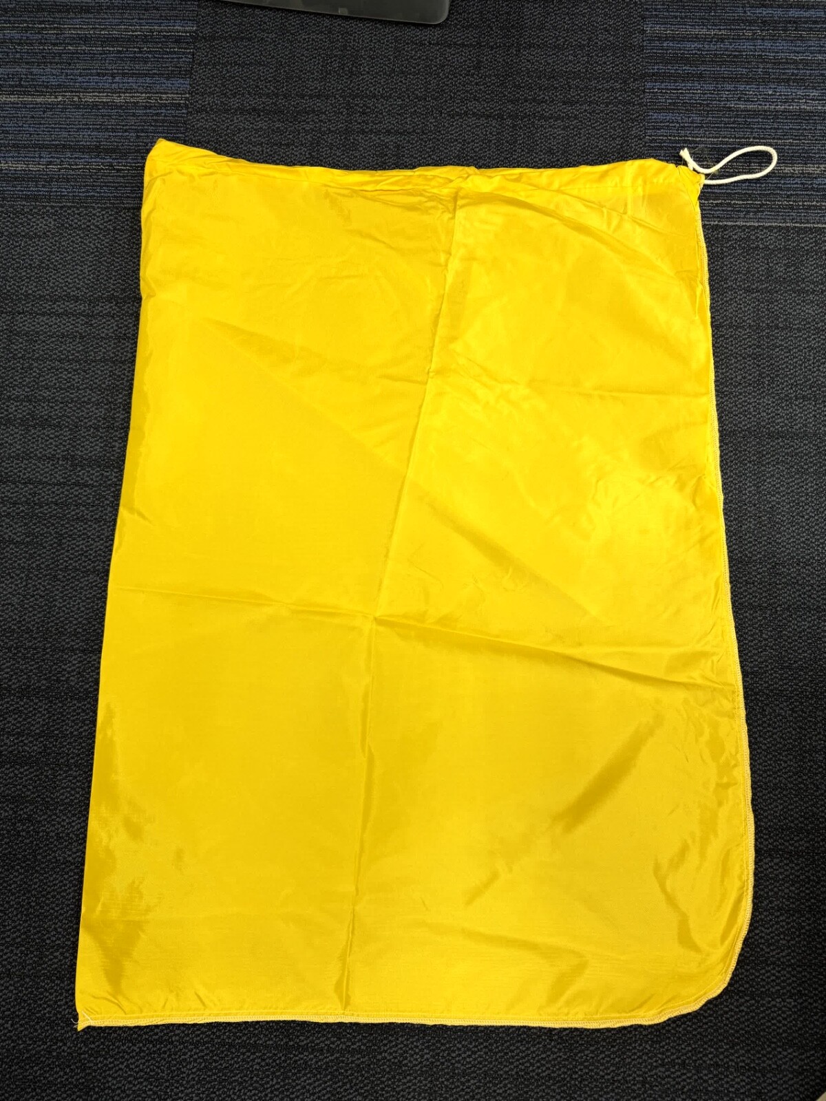 Jumbo Heavy Duty Yellow Nylon Laundry Bag Drawstring Closure 30×40