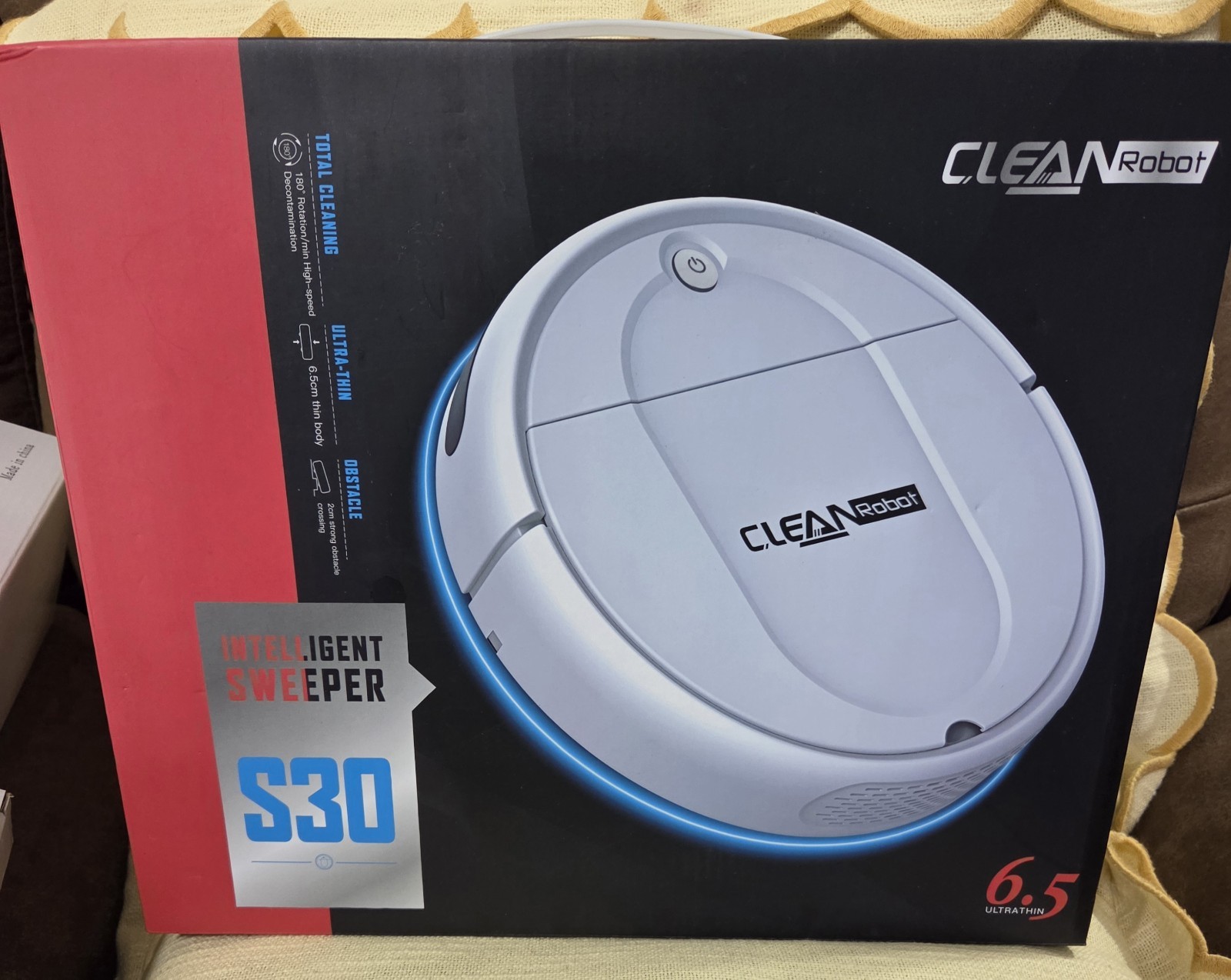 CLEAN Robot S30 Robotic Vacuum Cleaner, Cordless Bagless, 300ml, Black, 5V