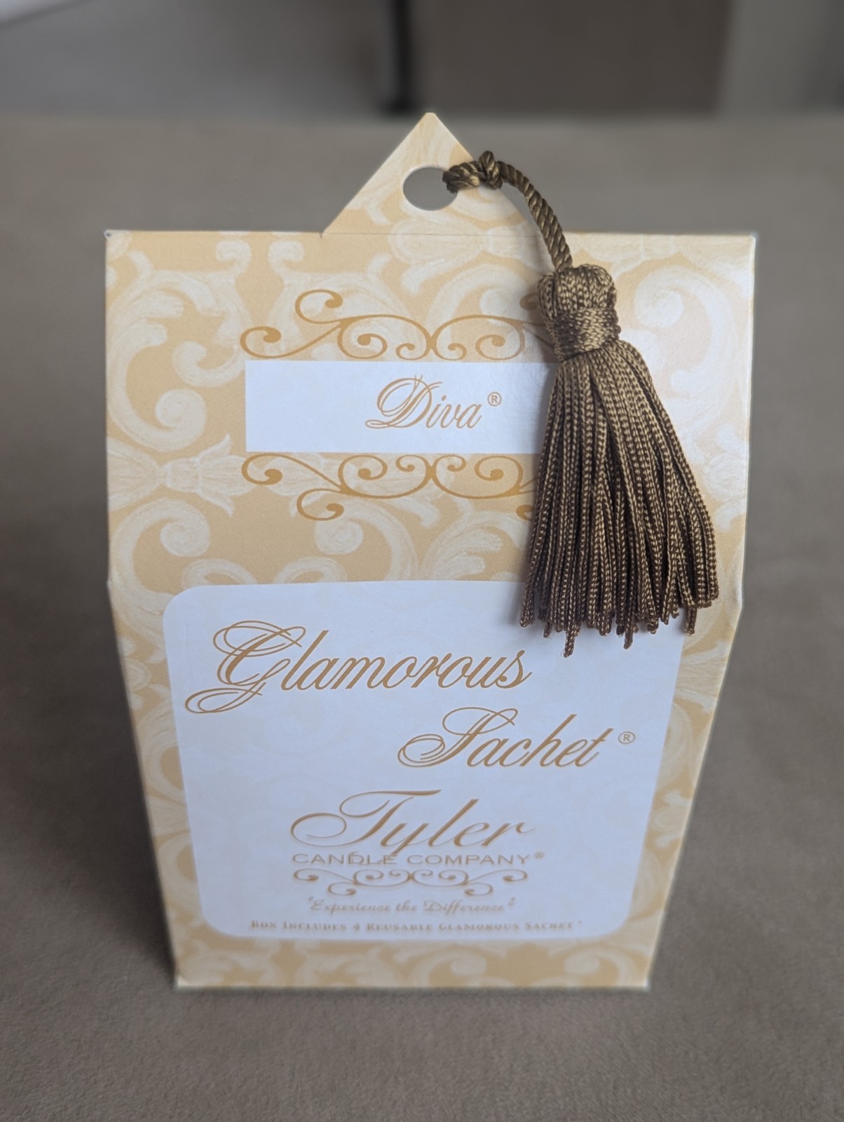 BUNDLE(3): NEW Tyler Diva Glamorous Laundry wash(32oz), Sachet(4) & Candle(11oz)
