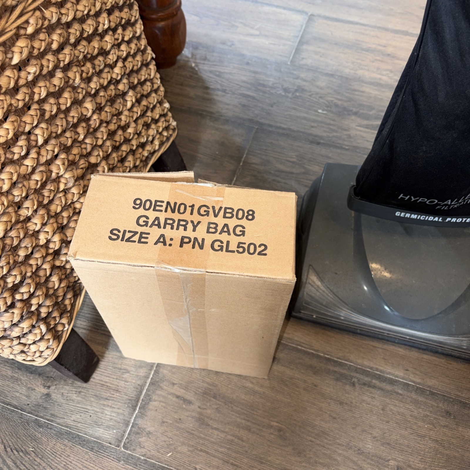 Garry Ultra Light GL100 Proffessional Gray Black Upright Vacuum Cleaner W Bags