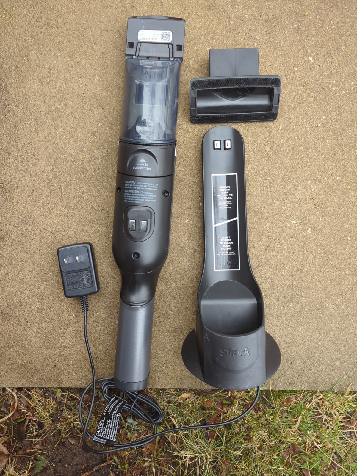 EUC Shark WANDVAC Cordless Hand Vacuum WV201 Lightweight Black Rechargeable