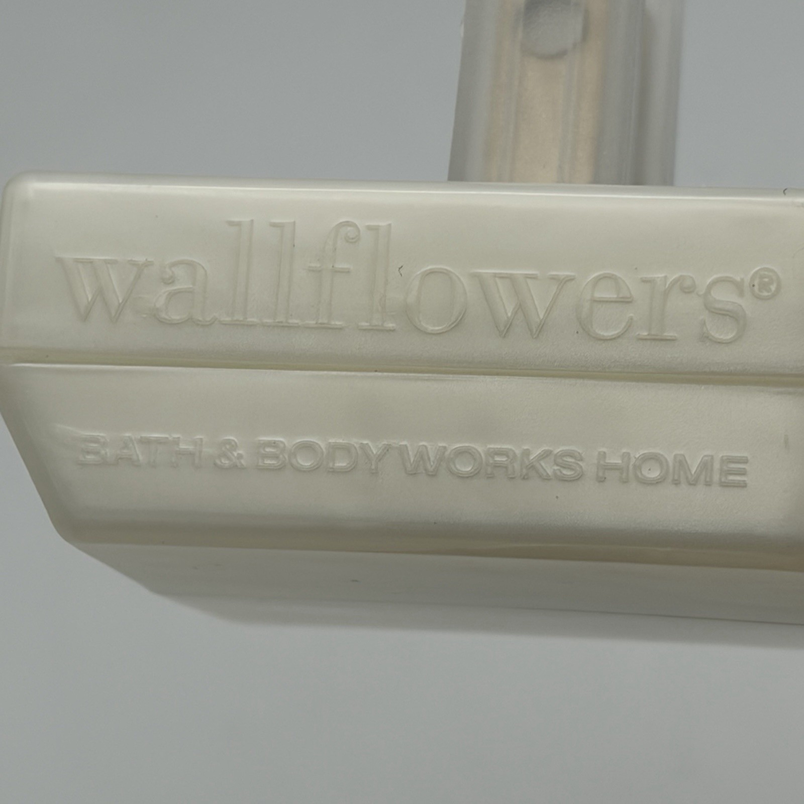 BATH & BODY WORK WALLFLOWER NIGHT LIGHT PLUG IN Sailboat Red White Blue Tested