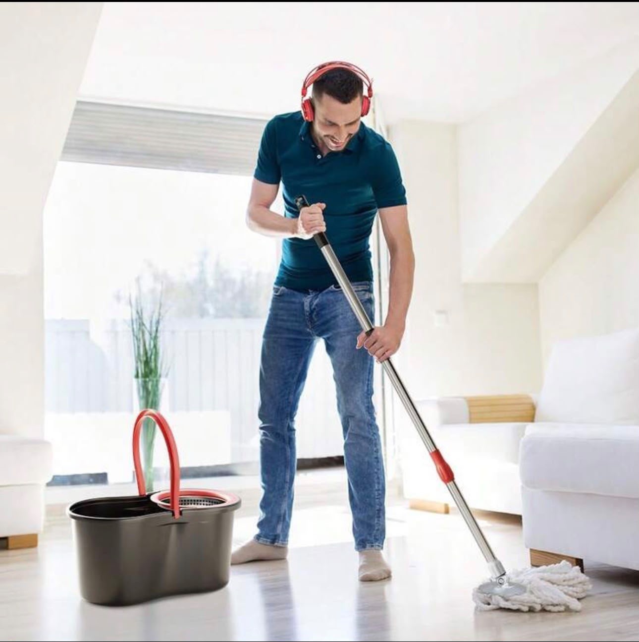 360° Spin Mop and Bucket Set with 3 Microfiber Heads Adjustable Handle Cleaning