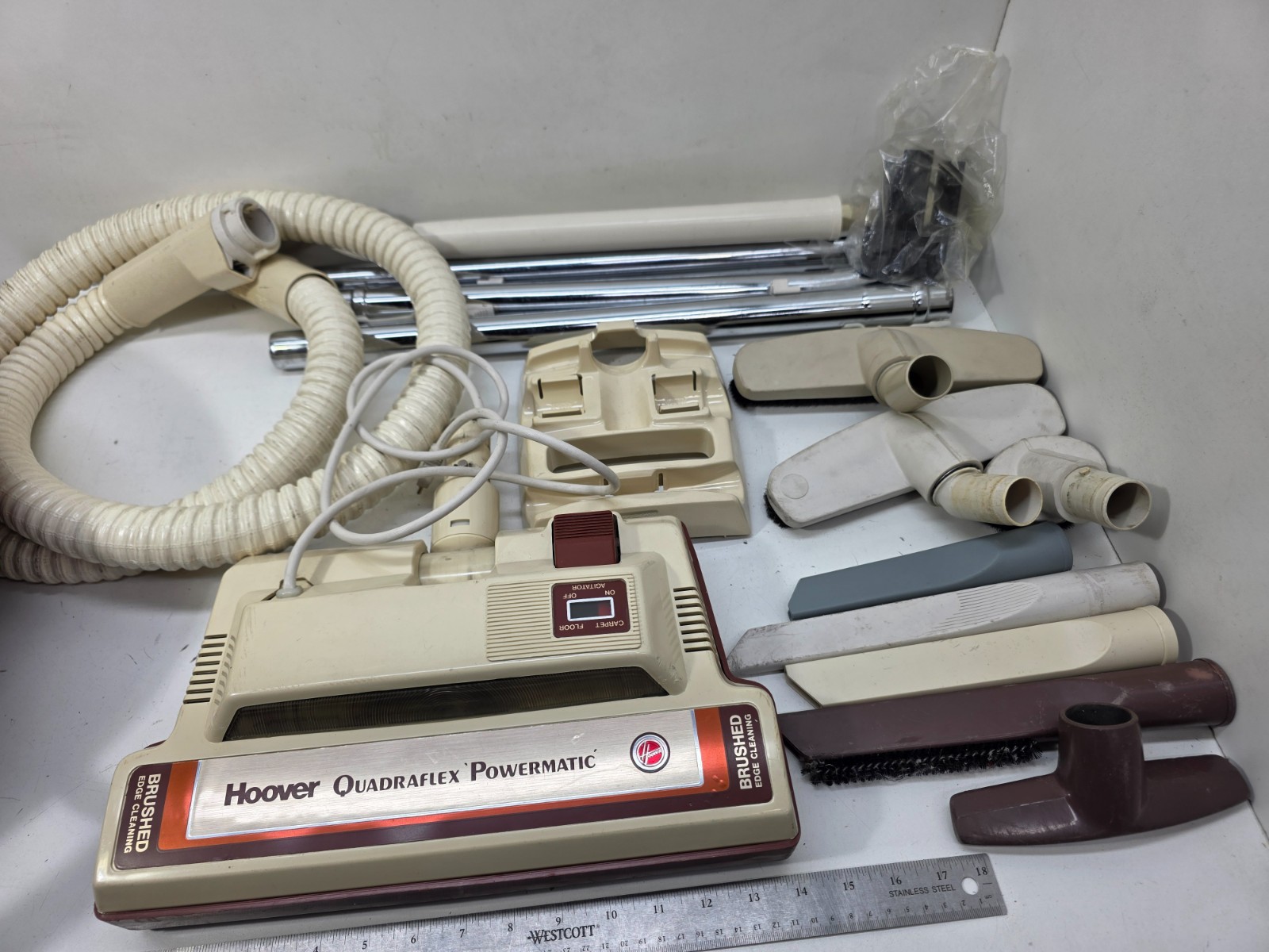 Hoover Celebrity QS Quiet Series Vacuum Flying Saucer Quadraflex Powermatic