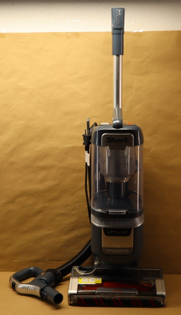 Shark Rotator Pet Pro Lift-Away ADV Upright Vacuum Odor Neutralizer Technology