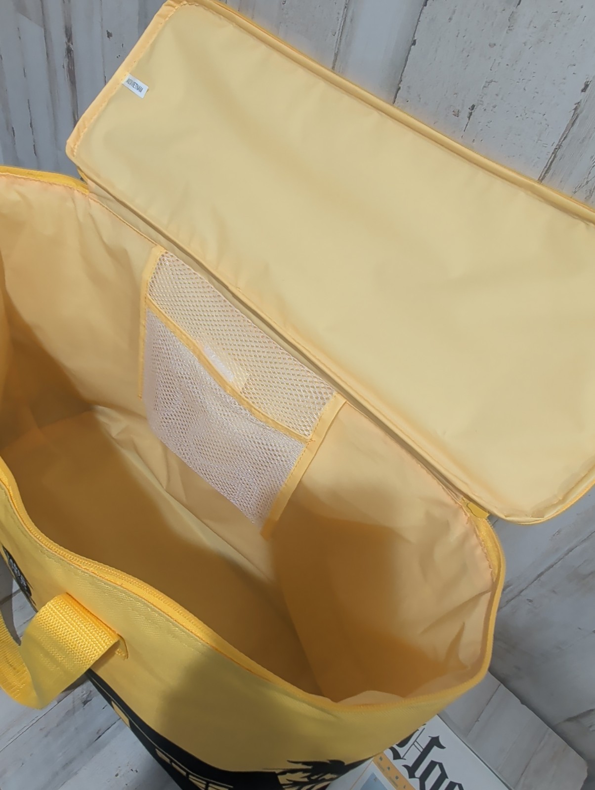 Trader Joe’s Large 8 Gal Yellow Pasadena Insulated Reusable Cooler Tote Bag