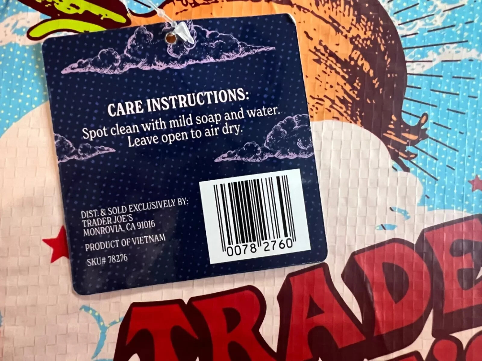 Trader Joe’s Stand-Up Collapsible Grocery Tote Bag (New Just Release) 1 Bag