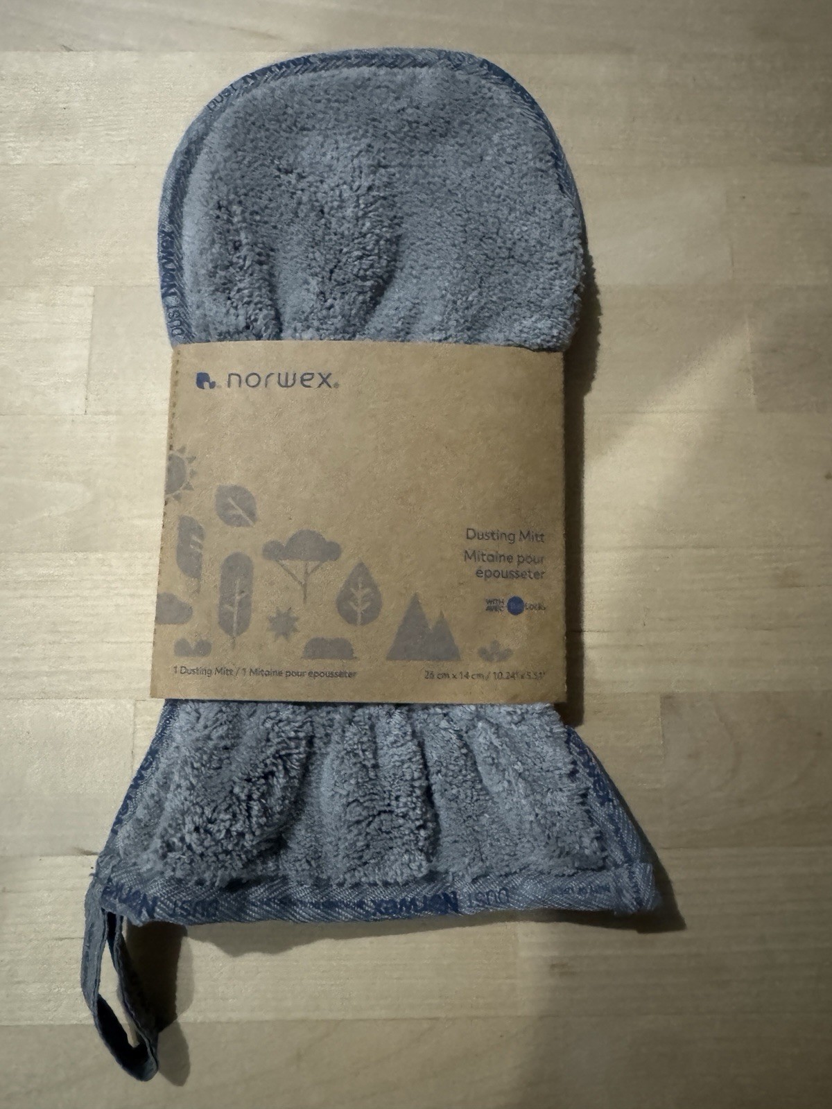 Norwex graphite Dusting Mitt Microfiber with BacLock FAST FREE SHIPPING