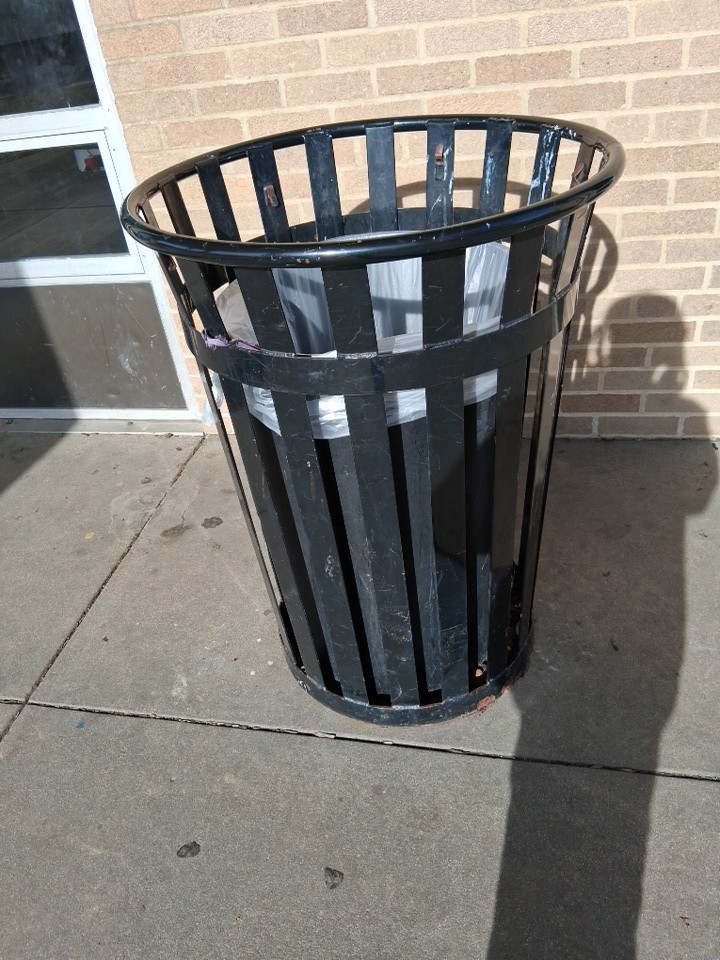 Alpine Industries Metal Slatted Outdoor Commercial (479-38)