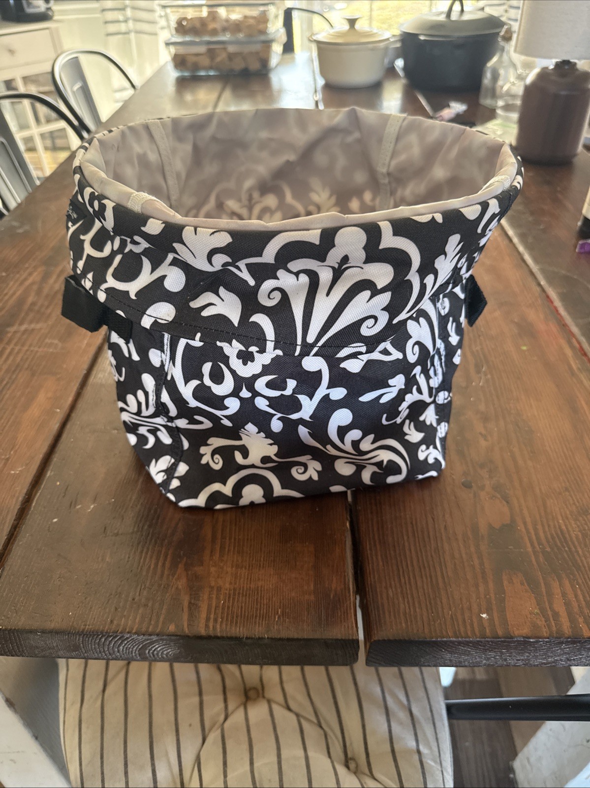 Thirty One Round Utility Bin