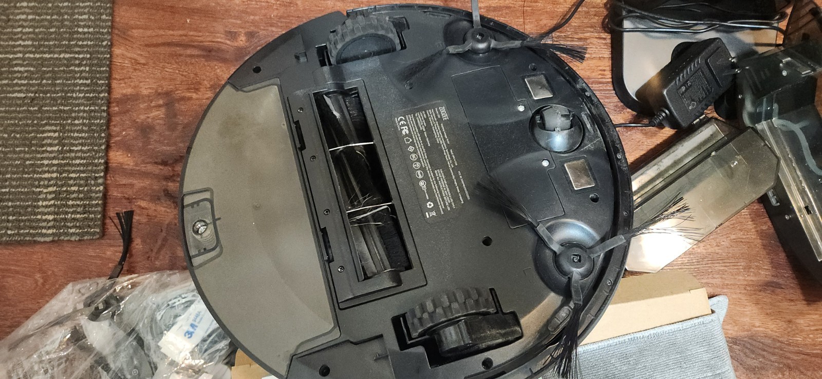 Robot Vacuum and Mops Cleaner Z50 – 3000Pa Suction, Wi-Fi App, Alexa Comp.