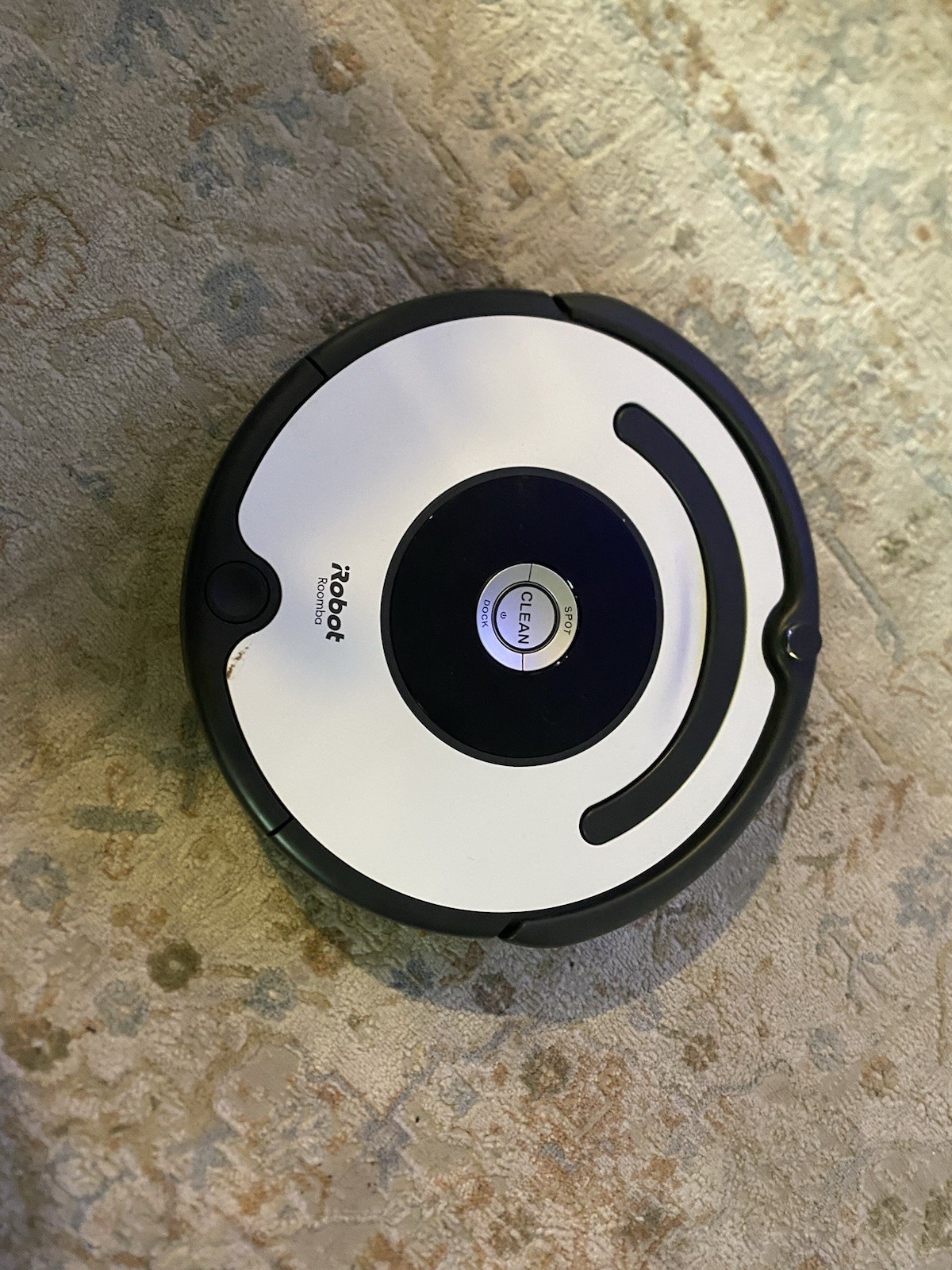 iRobot Roomba 621 Robot Vacuum Cleaner w/ Home Base Charger & Manuals Tested