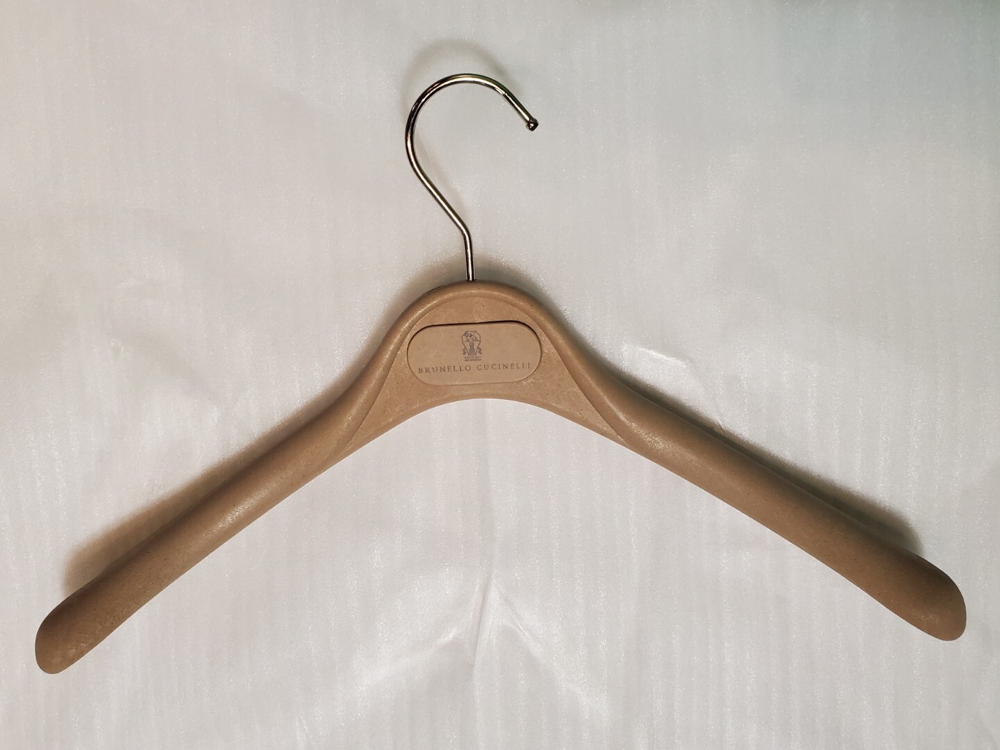 Brunello Cucinelli Cashmere Clothes Coat Hanger 15” Jacket 39 CM