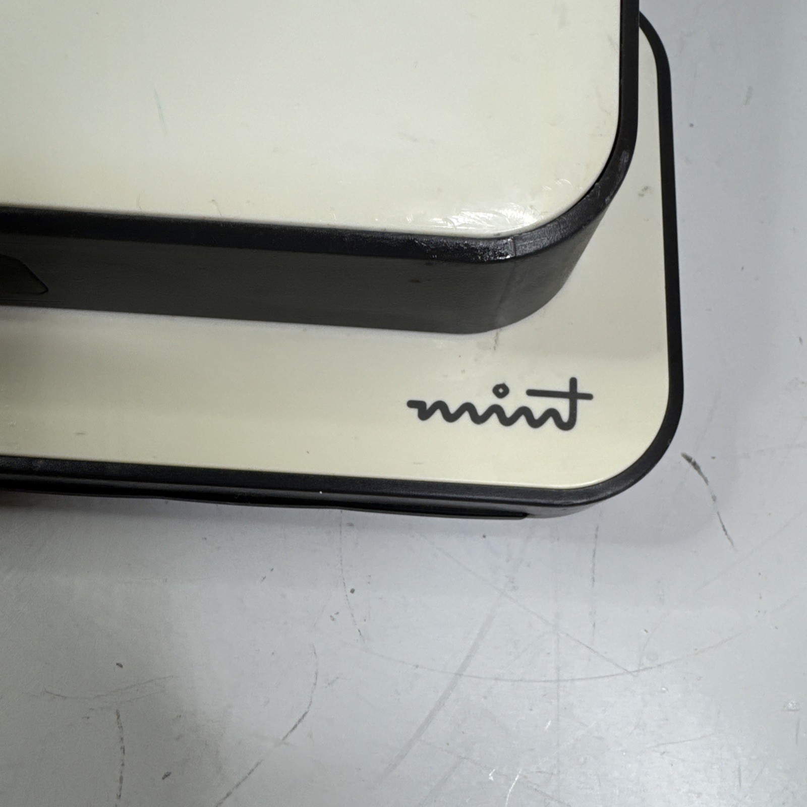 Mint 4200 Evolution Robotics Automatic Hard Floor Cleaner WORKS
