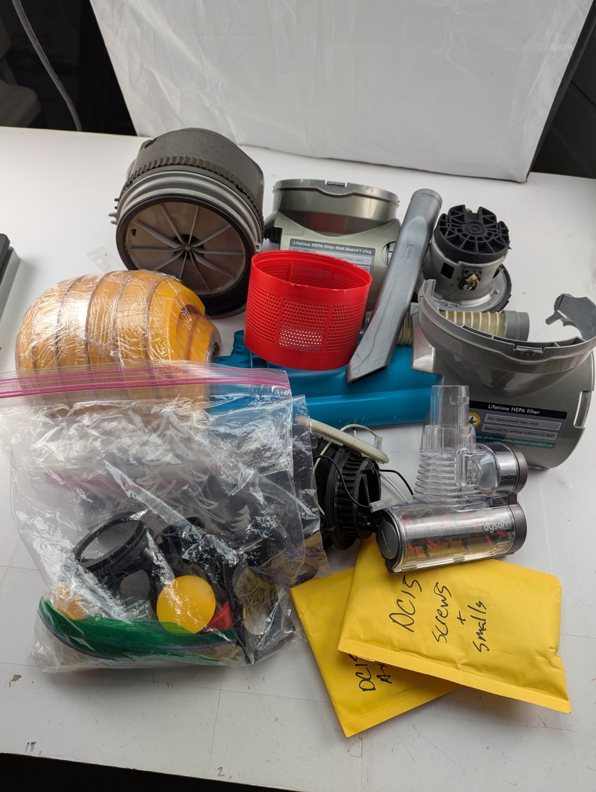 Dyson DC07 DC14 DC15 Vacuum Cleaner Parts Lot Parts Only See Pictures