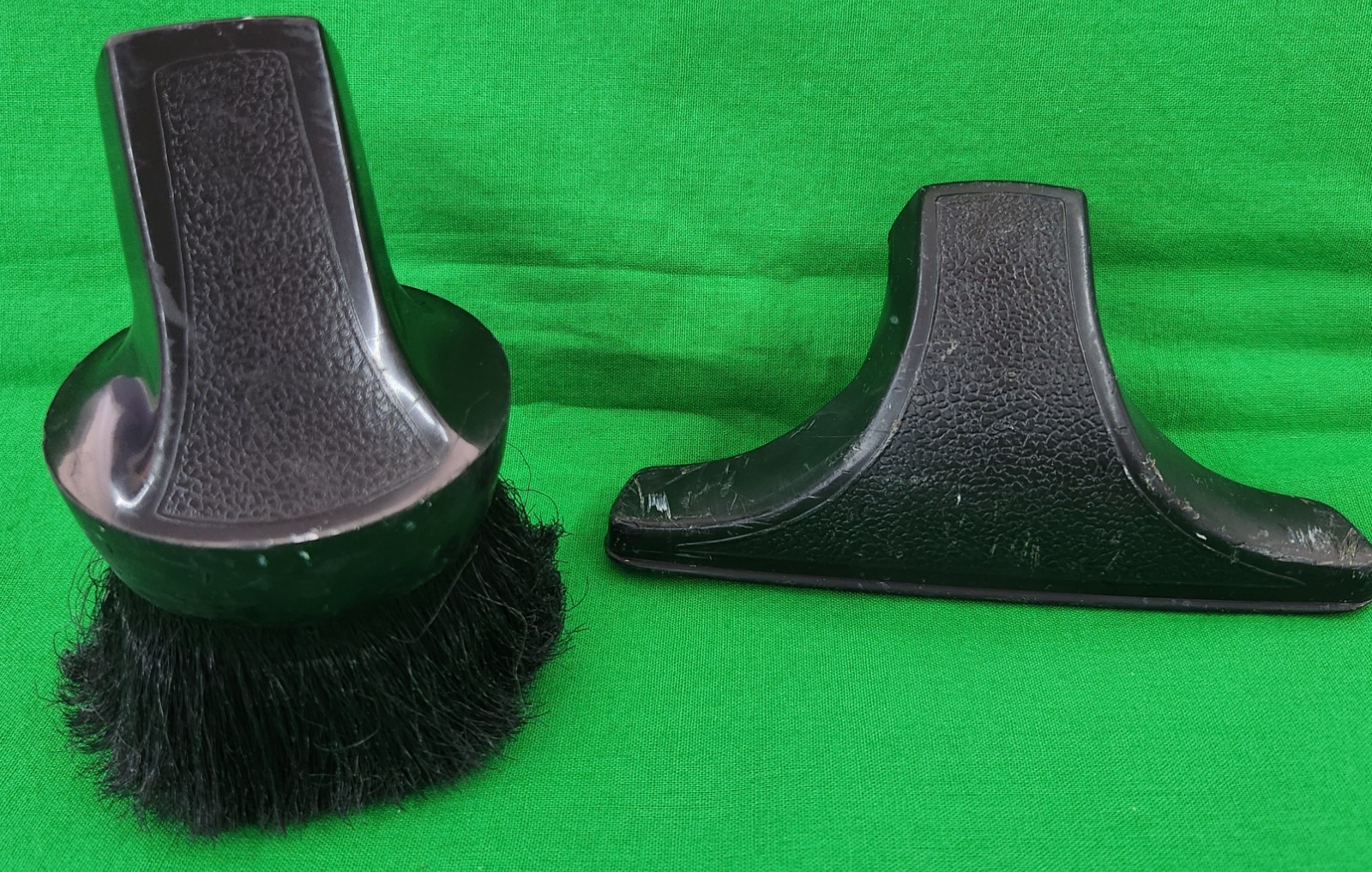 Round Vacuum Attachment Dusting Brush & Upholstery Tool Set Black 1.25″/1-1/4″