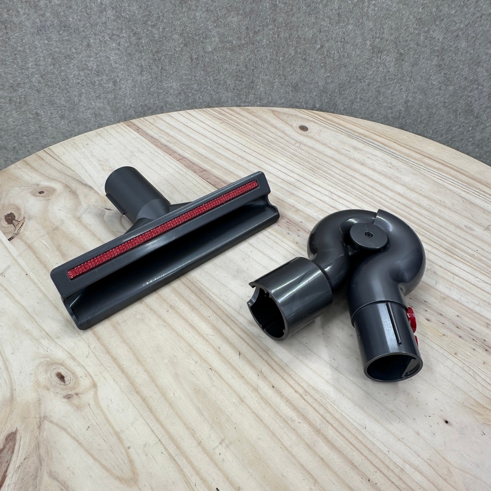2 Dyson Vacuum Attachments Mattress Tool Quick Release Up Top Adaptor Tool