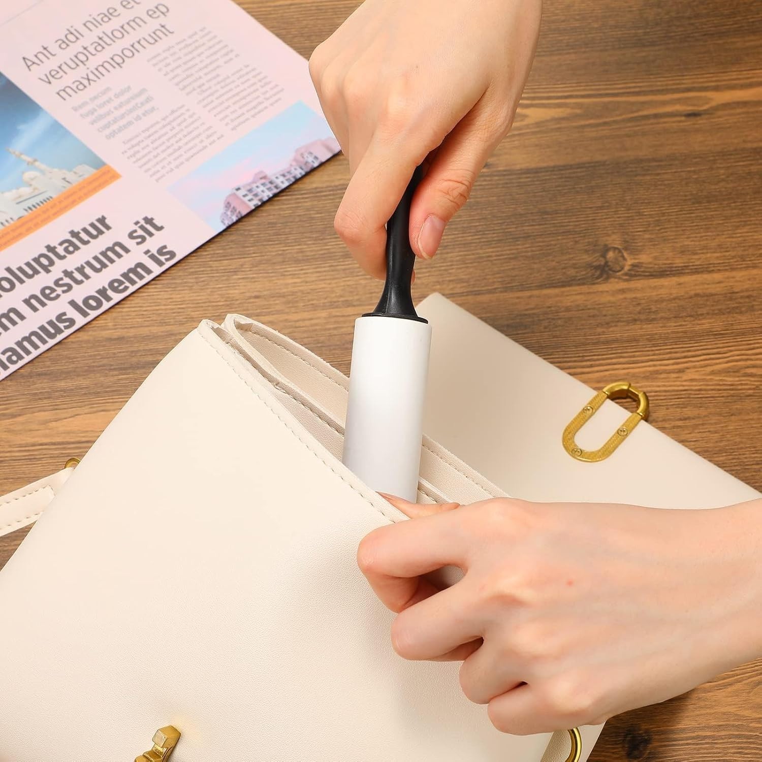 Lightweight Mini Lint Roller Bulk – 80 Stickers for Ultimate Cleanliness Anytime