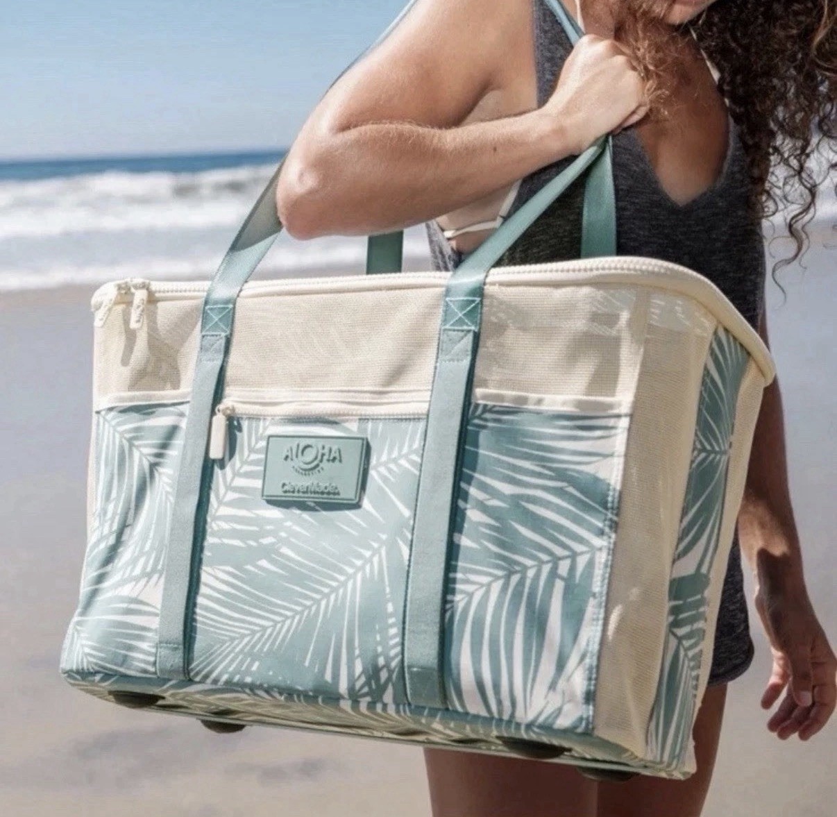Aloha Collection CleverMade Collapsible Beach Tote Bag Floral Green Costco Hawai