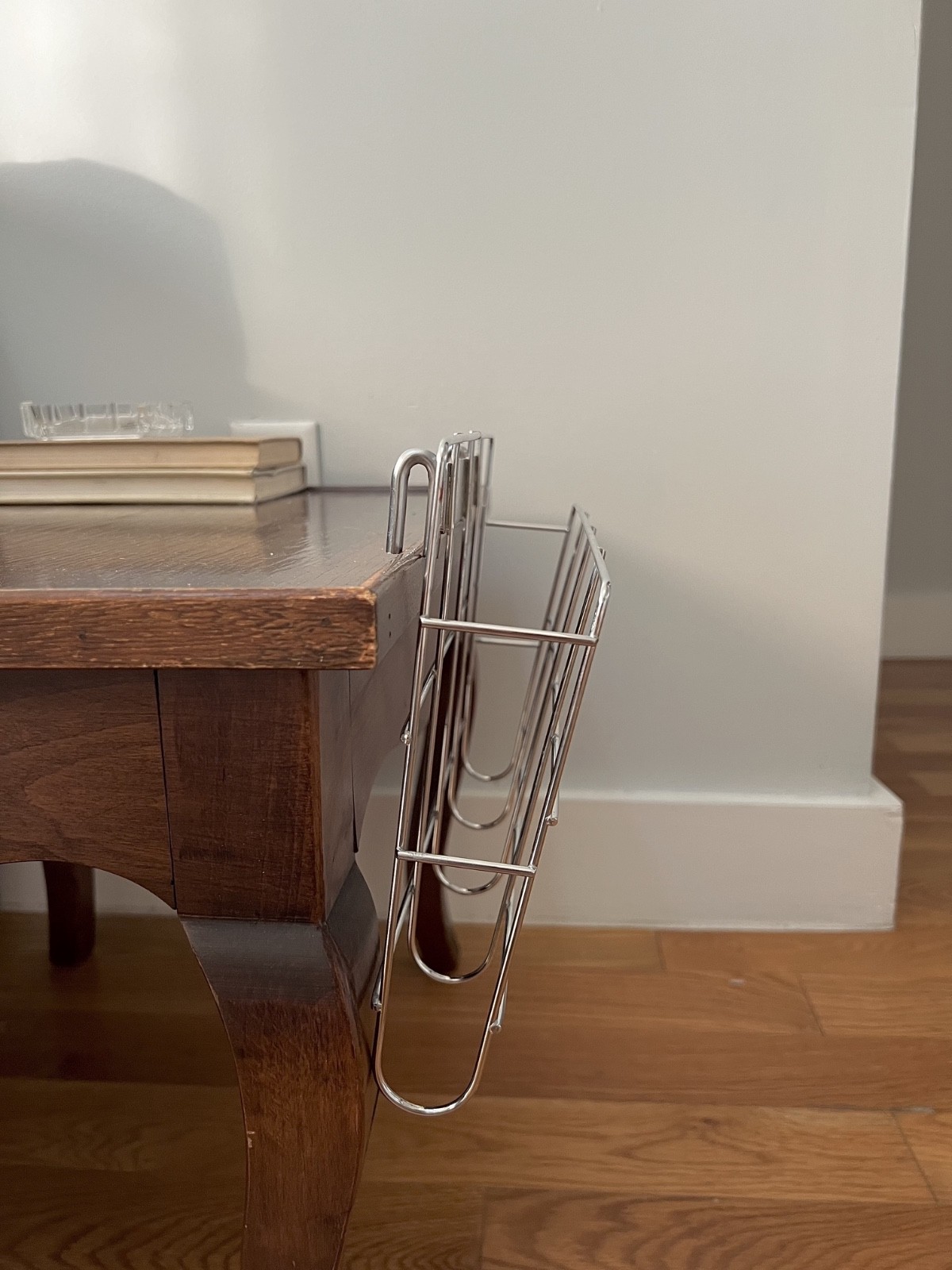 Chrome Wire Magazine Rack