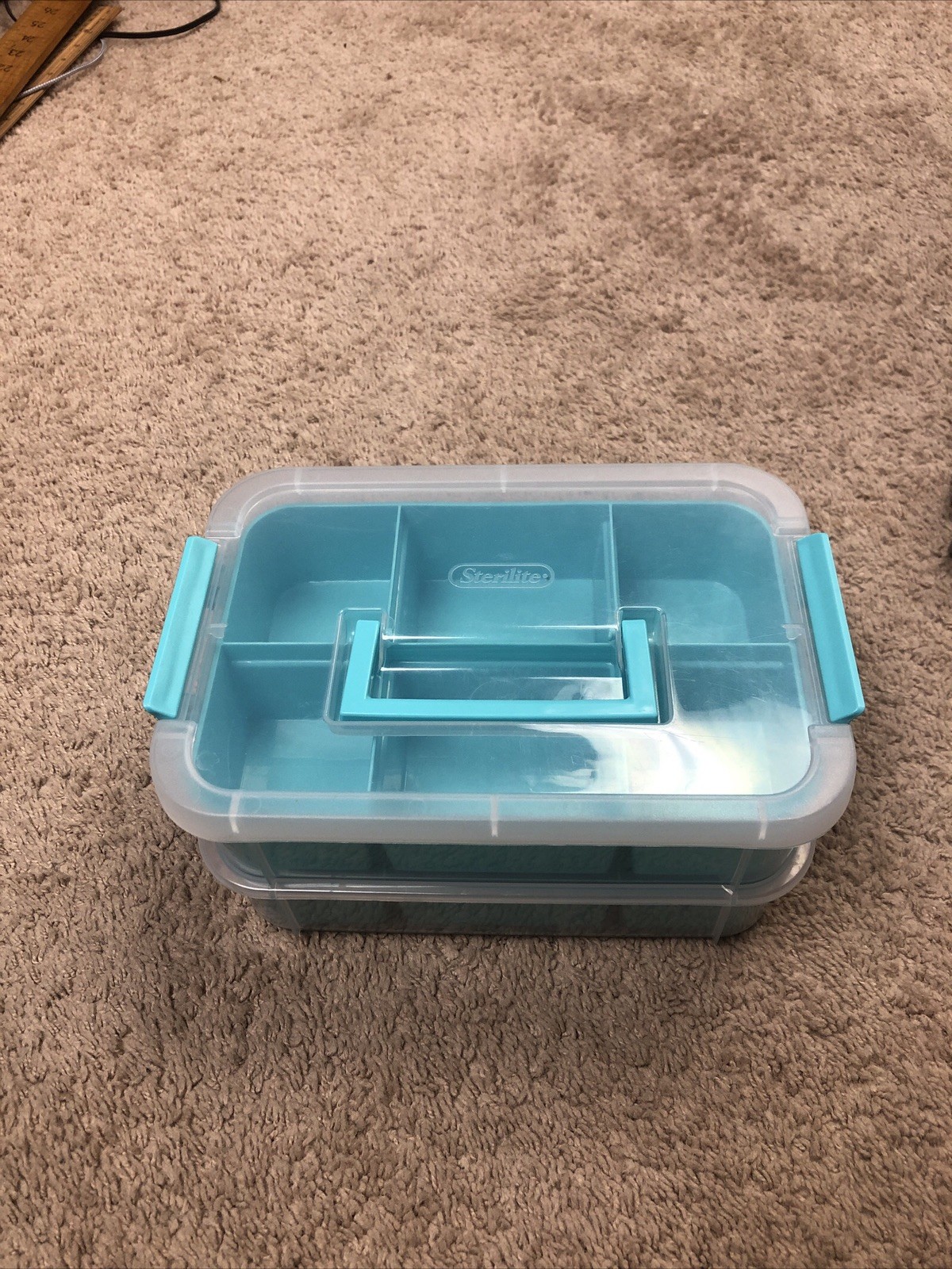 Sterilite Teal Rectangular Storage Container Snap Lid 12 Compartments EX